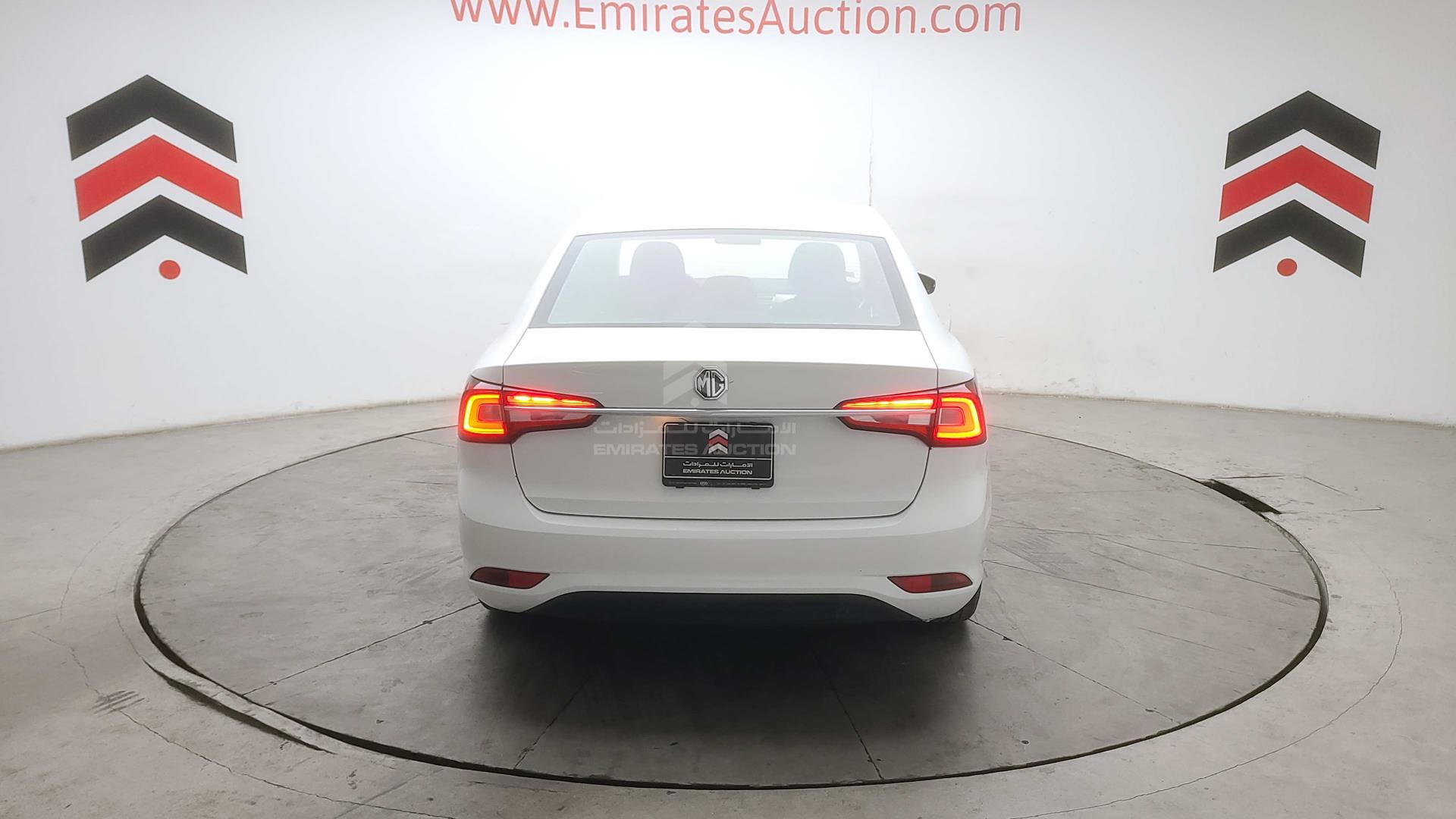 2022 MG MG 5 VIN: LSJA36E34NZ037507