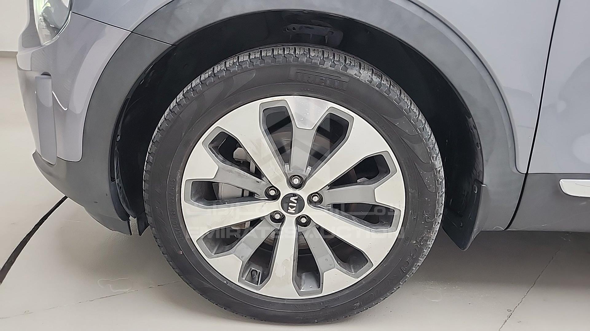 2020 KIA TELLURIDE VIN: 5XXP381C2LG047840