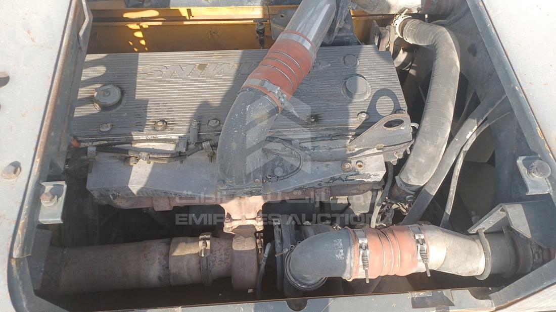 2016 Hyundai Robex 480LC — Engine Bay — Photo 34