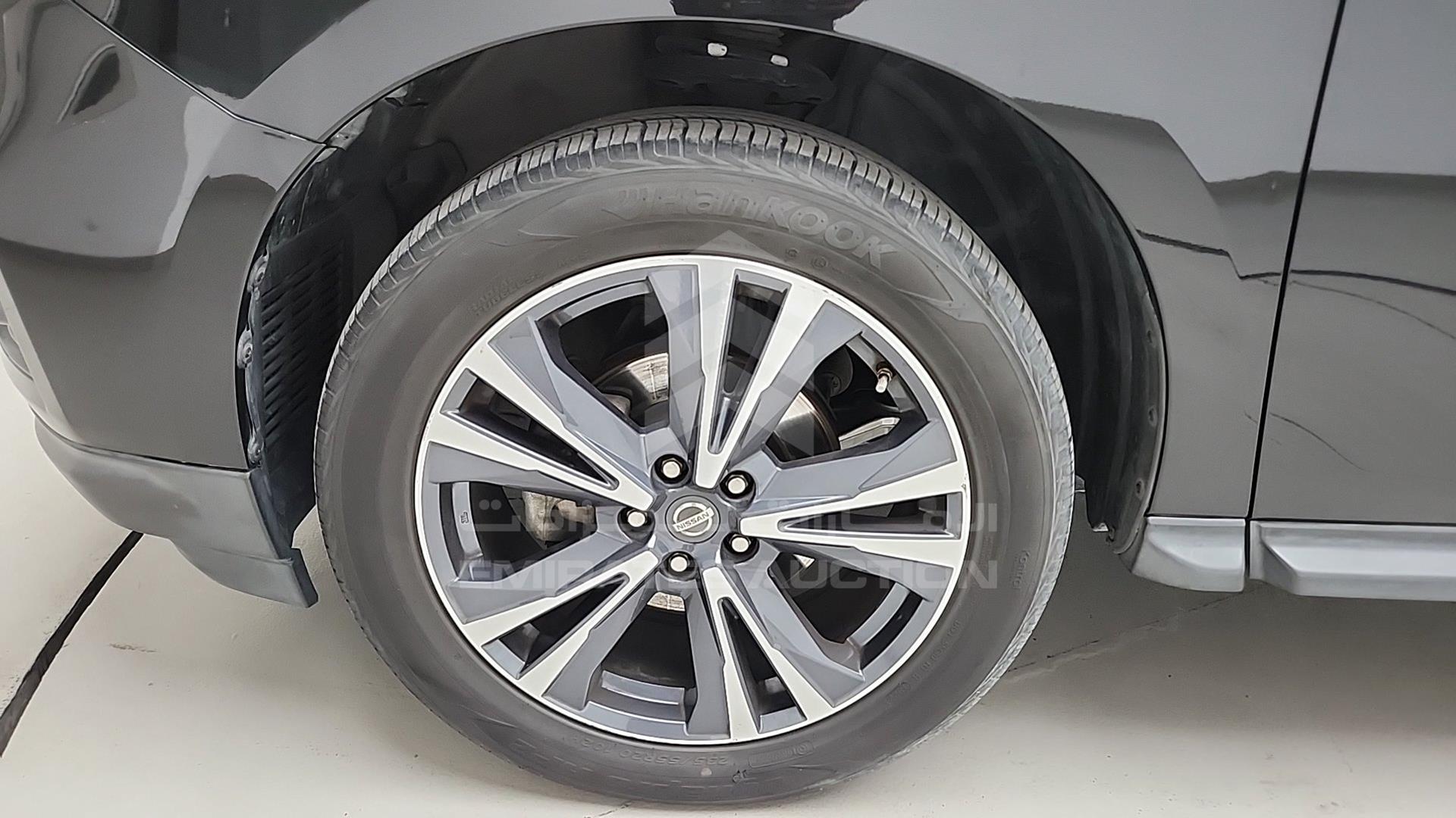 2018 NISSAN PATHFINDER VIN: 5N1DR2M52JC600894