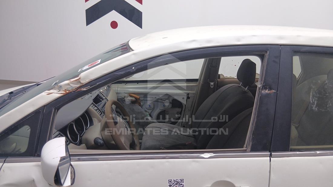 نيسان تيدا 2008 — انبعاج — صورة 34