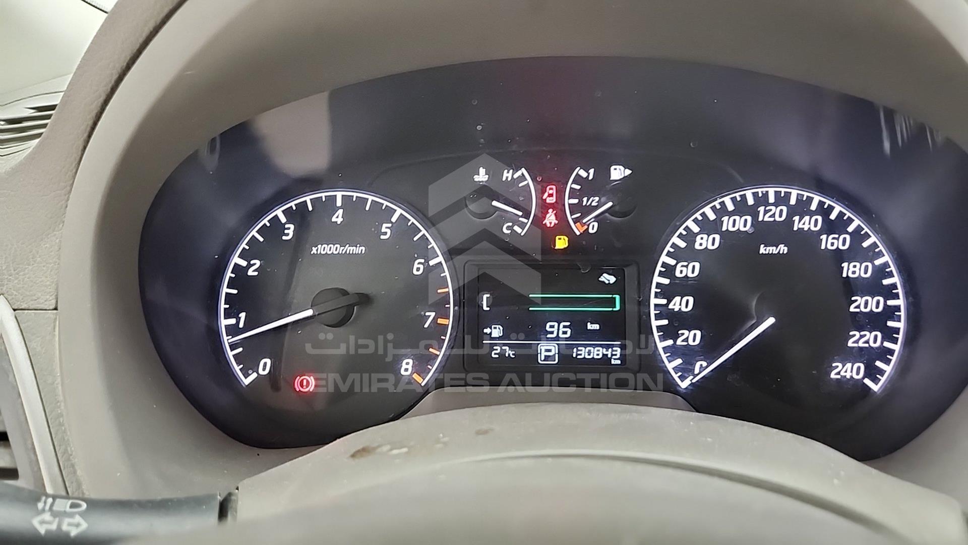2016 NISSAN TIIDA VIN: MNTBC2C93G6010270