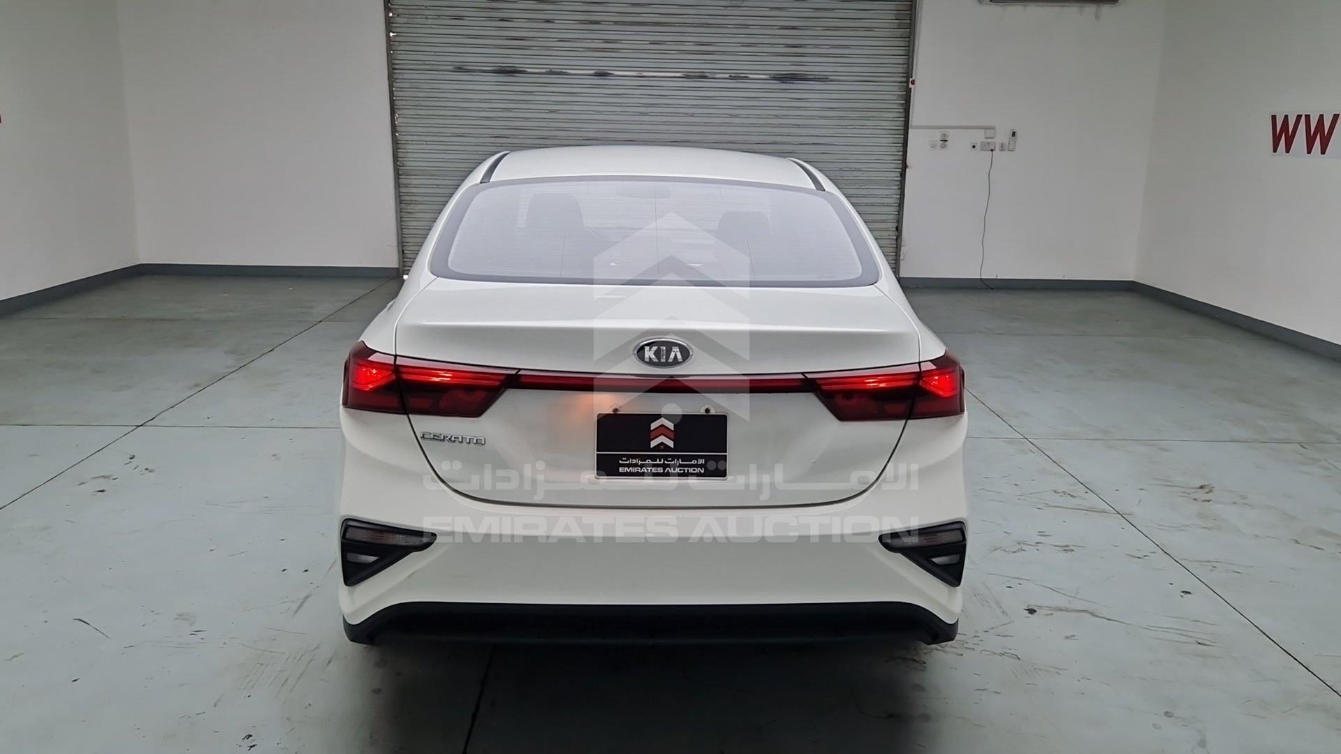2020 KIA CERATO VIN: KNAF24166L5856938