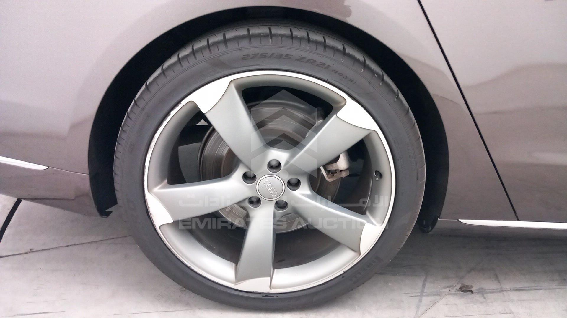 2015 AUDI A8 VIN: WAUY2BFD4FN007092
