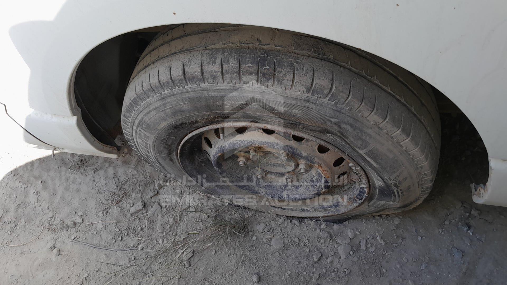 2009 TOYOTA HIACE VIN: JTFHX02P290036589