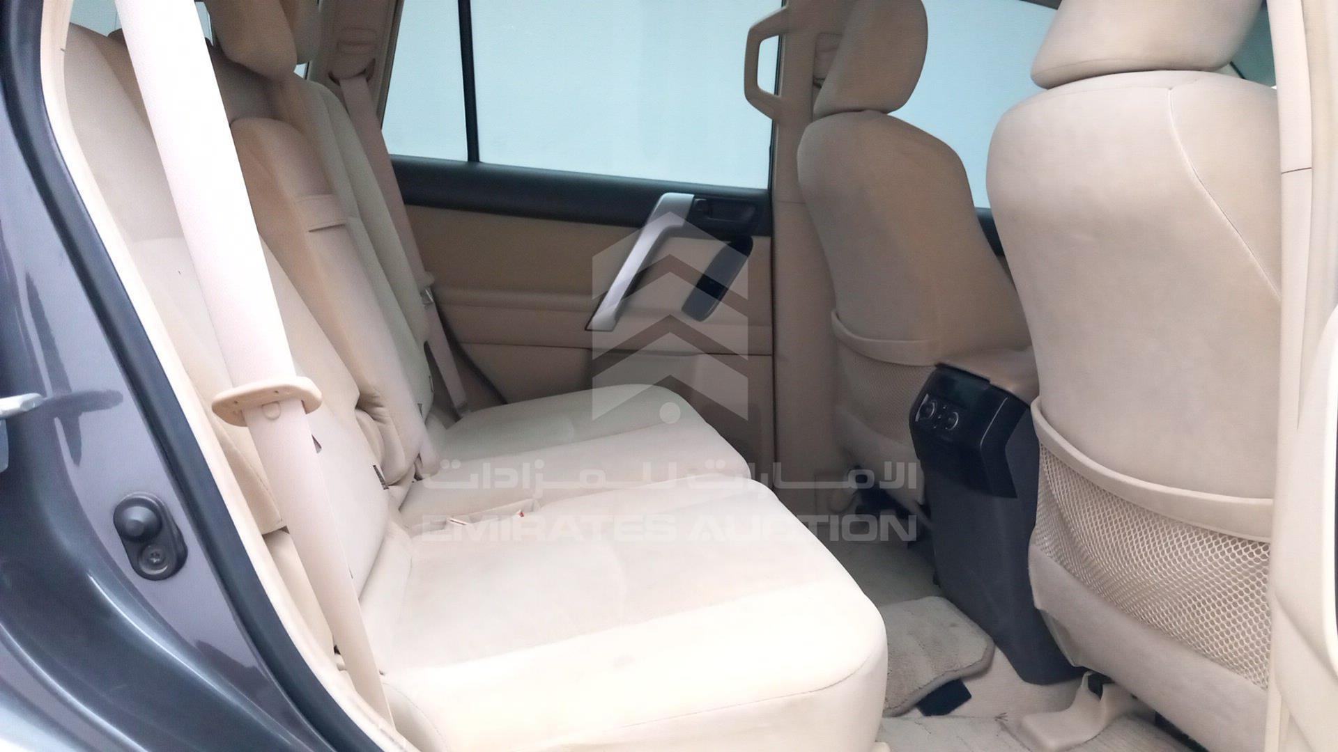 2015 TOYOTA PRADO VIN: JTEJU9FJ1FK079555