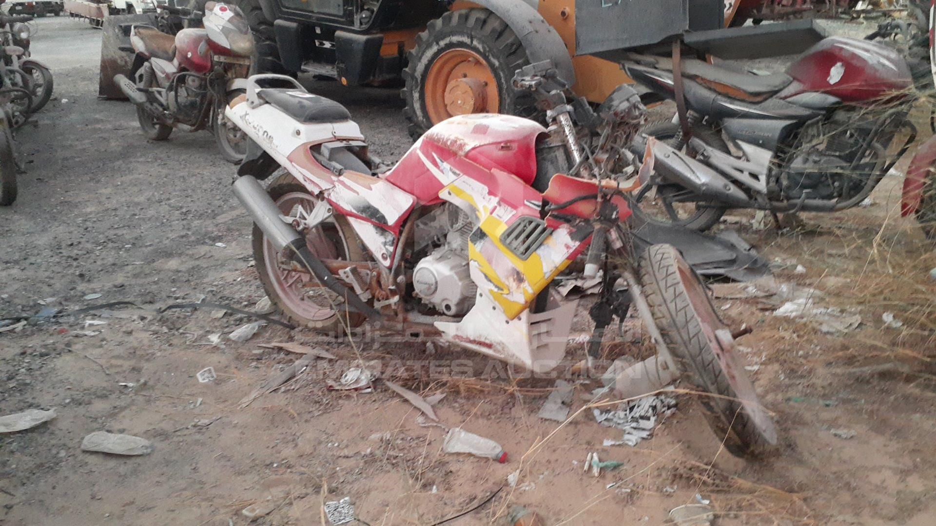 0 HONDA MOTORBIKE VIN: LLCLPU1HX51B30904