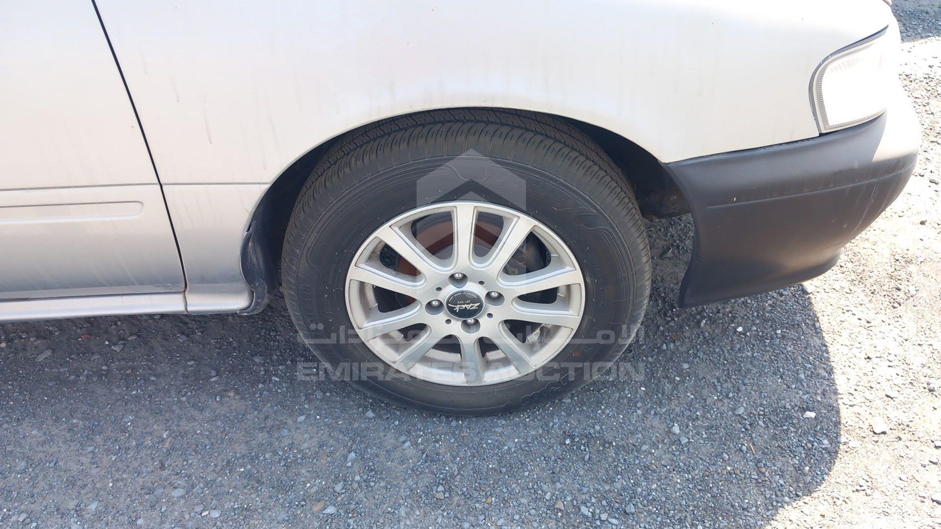 2000 NISSAN SUNNY VIN: JN1BB41S3YW004145