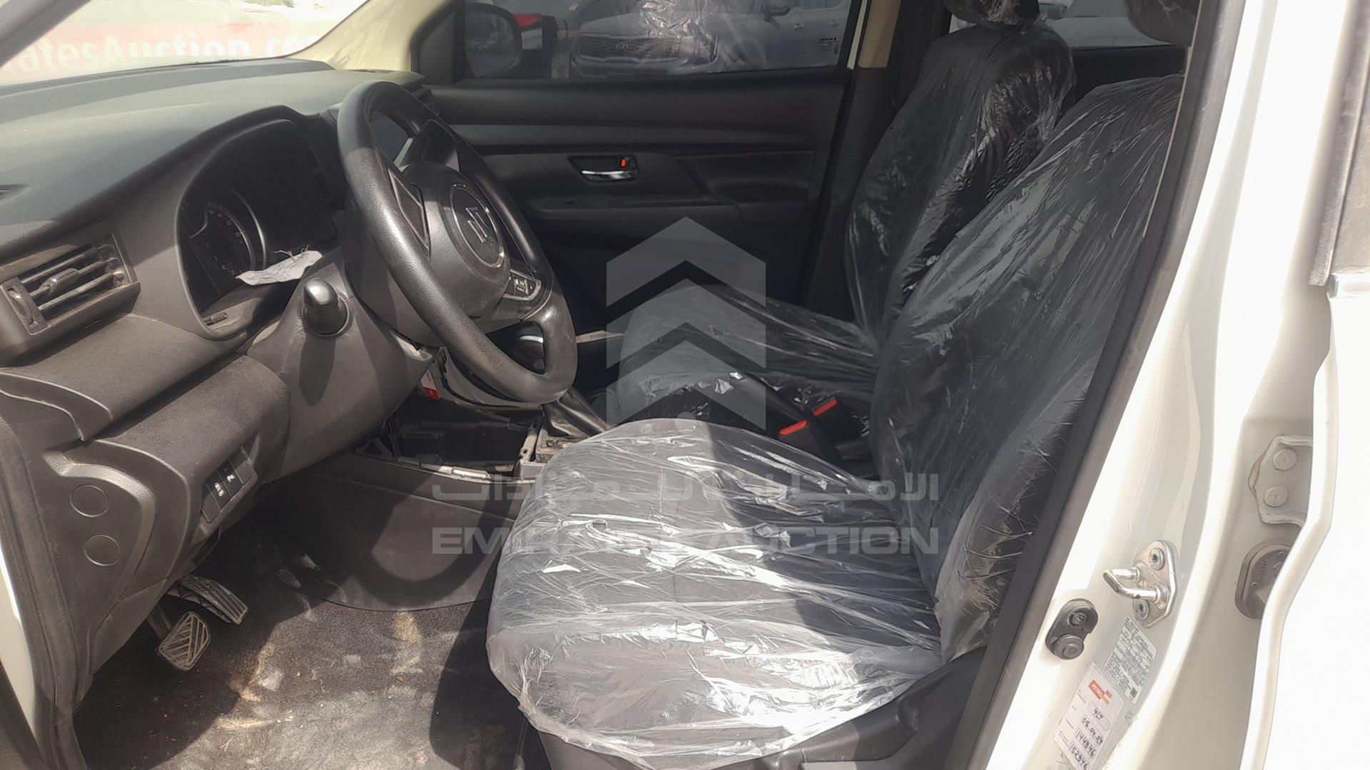 2020 SUZUKI ERTIGA VIN: MA3NC2B16LA185908