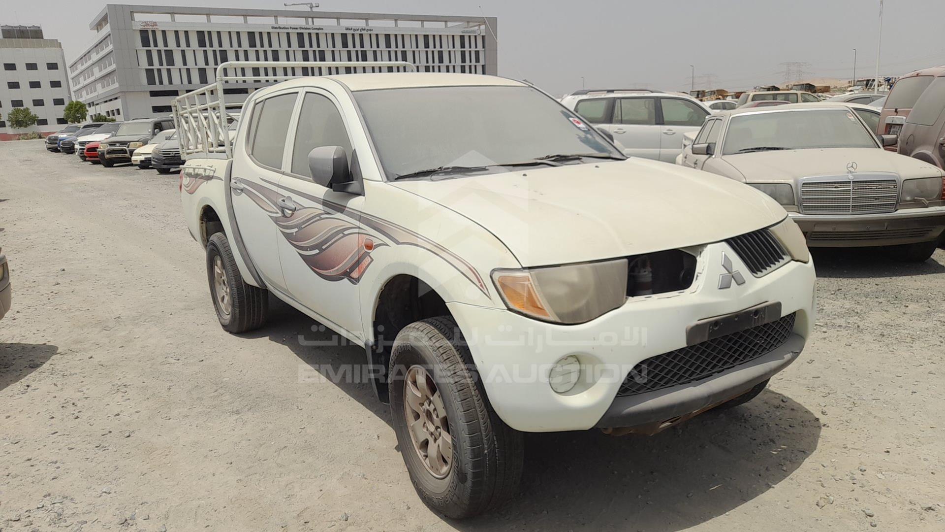 2008 MITSUBISHI L 200 VIN: MMBJNKB508D016581