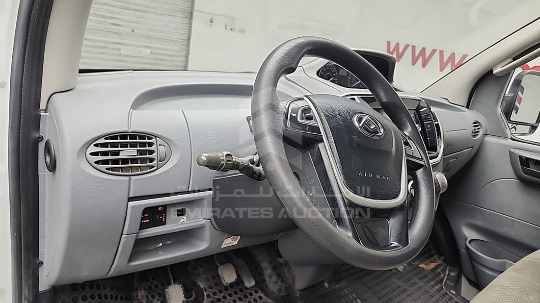 2022 Maxus V80 — Front Left Driver Dashboard View — Photo 12