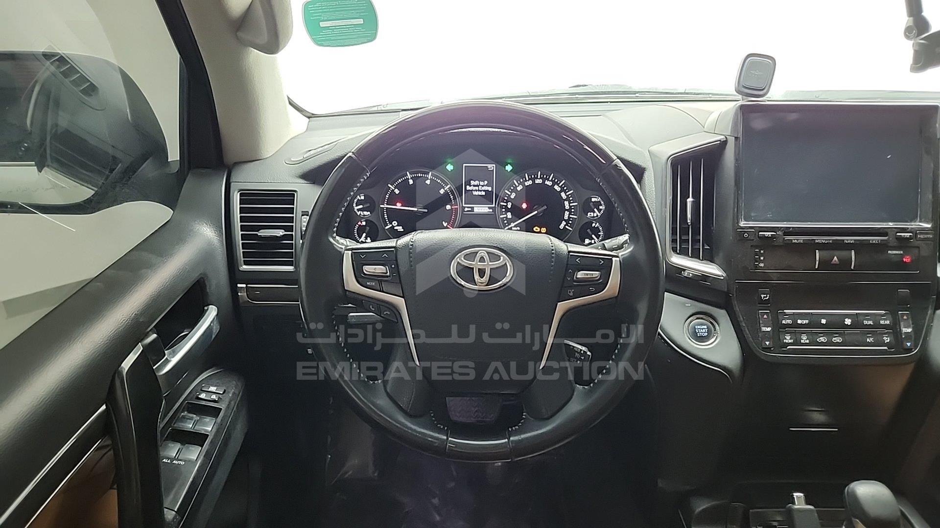 2021 TOYOTA LAND CRUISER VIN: JTMHX01J2M4226139