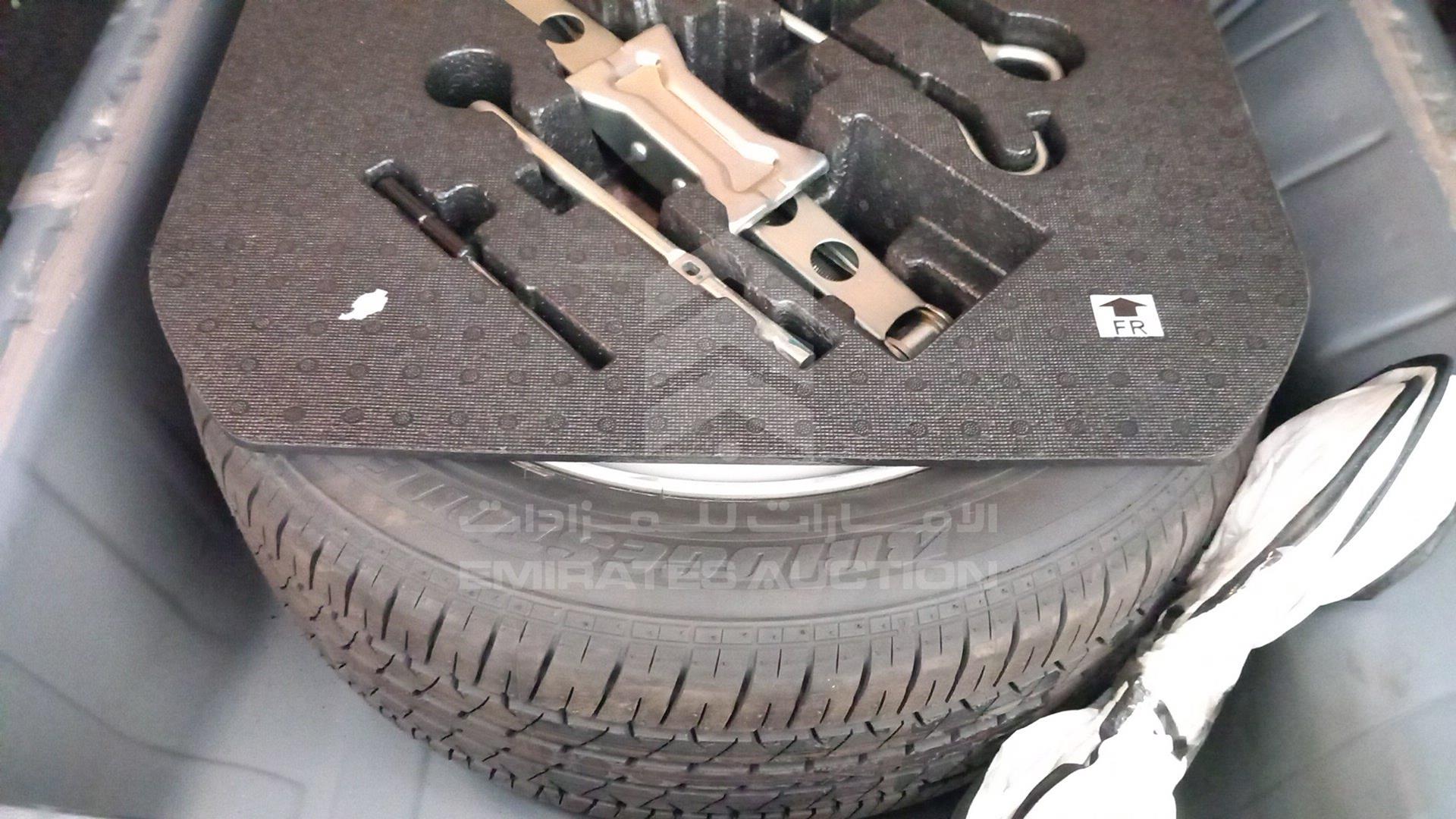 2020 HONDA HRV VIN: MRJRU5856LP010422