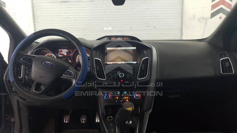 VIN: WF0FC9KH4FLD84364 Auction: EmiratesAuction Lot: 357244 WF0FC9KH4FLD84364 Ford Focus 2015 GREY Photo 15