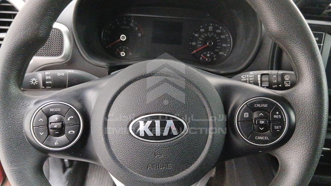 2021 Kia Soul — Steering & Mounted Controls — Photo 18