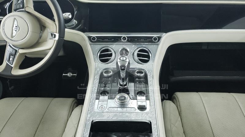 SCBCG2ZG8LC082814 Auction: EmiratesAuction Lot: 413751 SCBCG2ZG8LC082814 Bentley Continental 2020 SILVER Photo 15