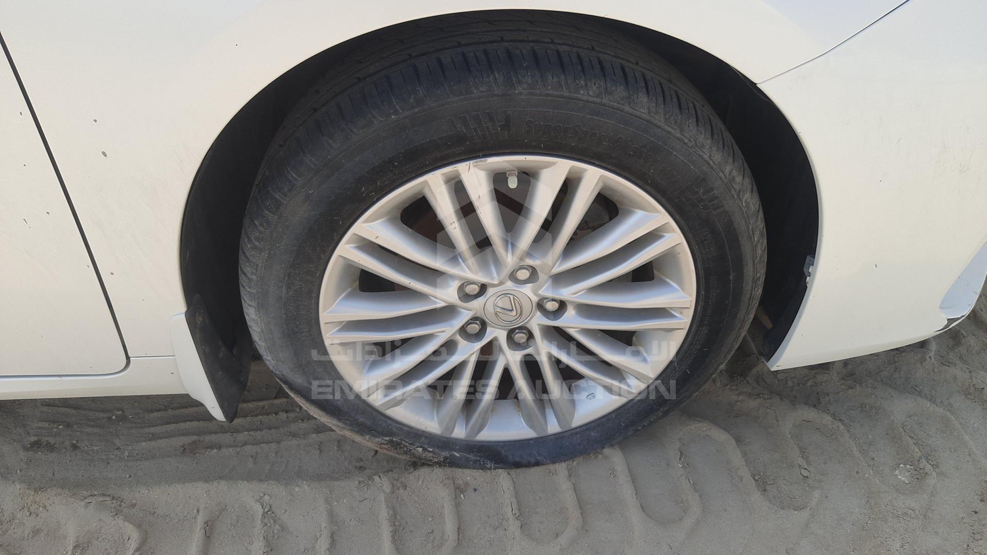 2016 LEXUS IS 250 VIN: JTHBJ1GG0G2084302