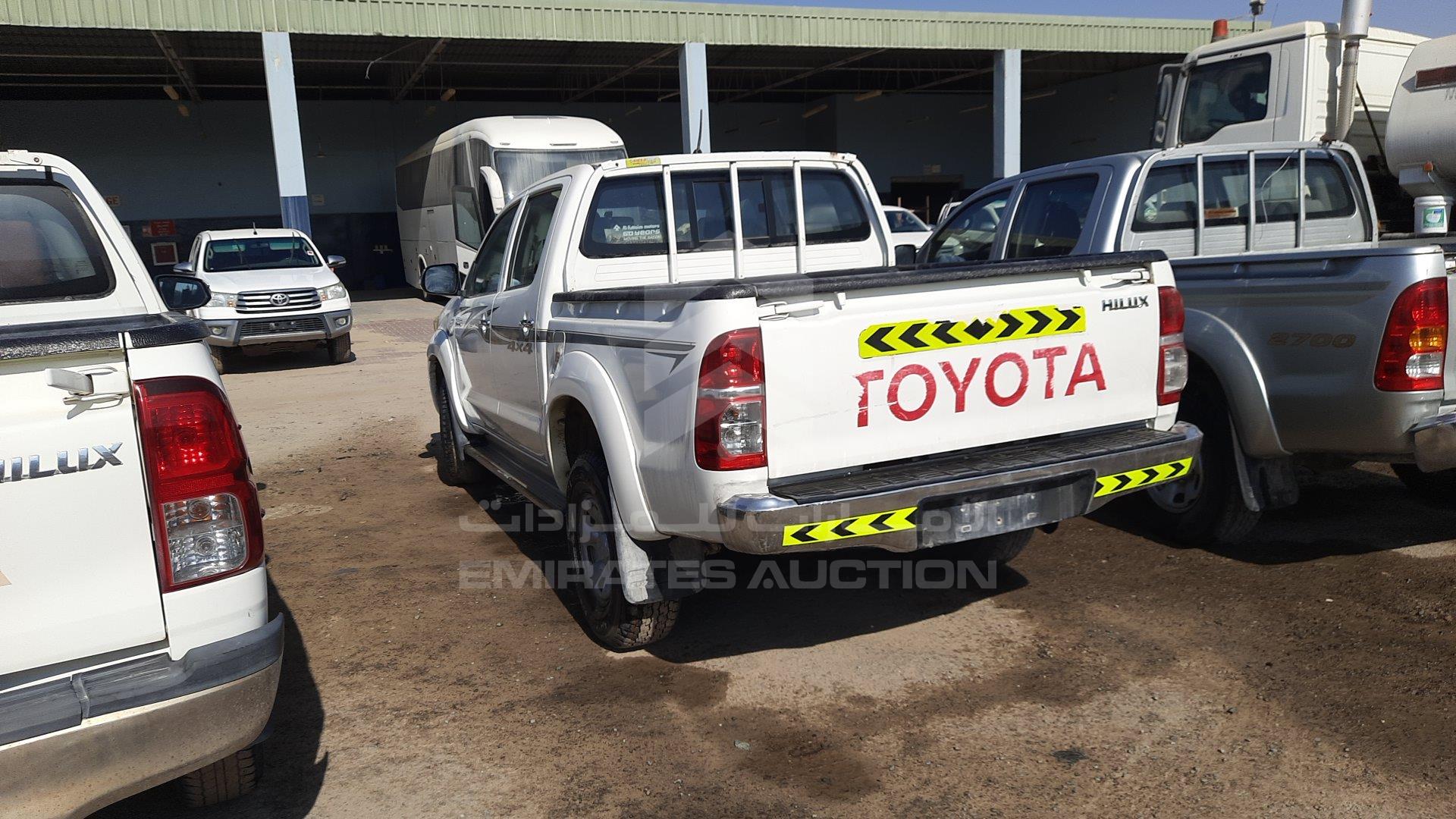 MR0FR22G8F0794777 - 2015 Toyota Hilux - #378999