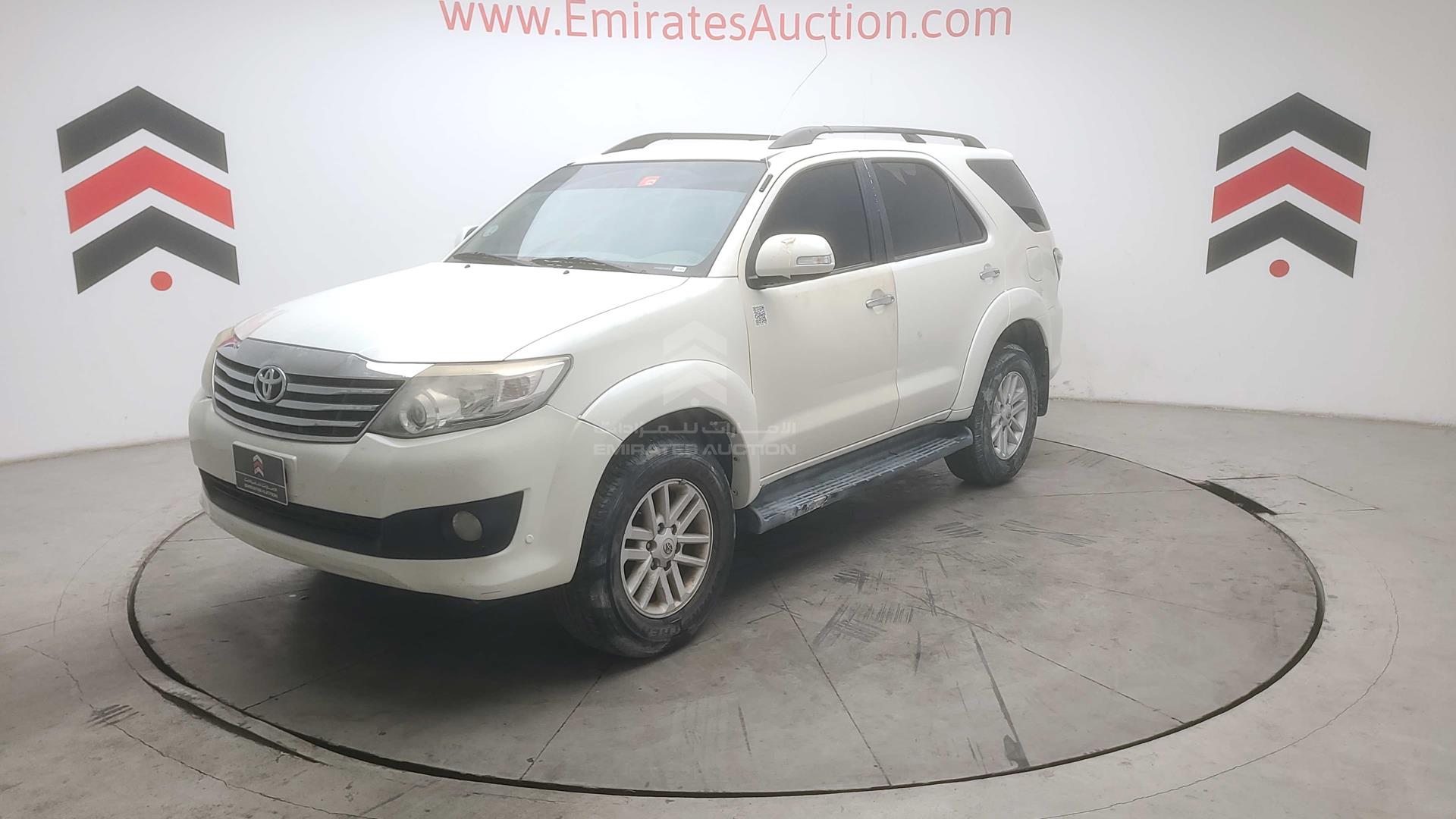 2014 TOYOTA FORTUNER VIN: MHFYU59G7E7032094