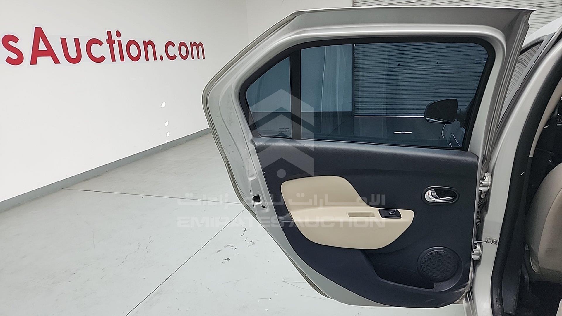 2017 RENAULT SYMBOL VIN: VF14SRAB3HT518791