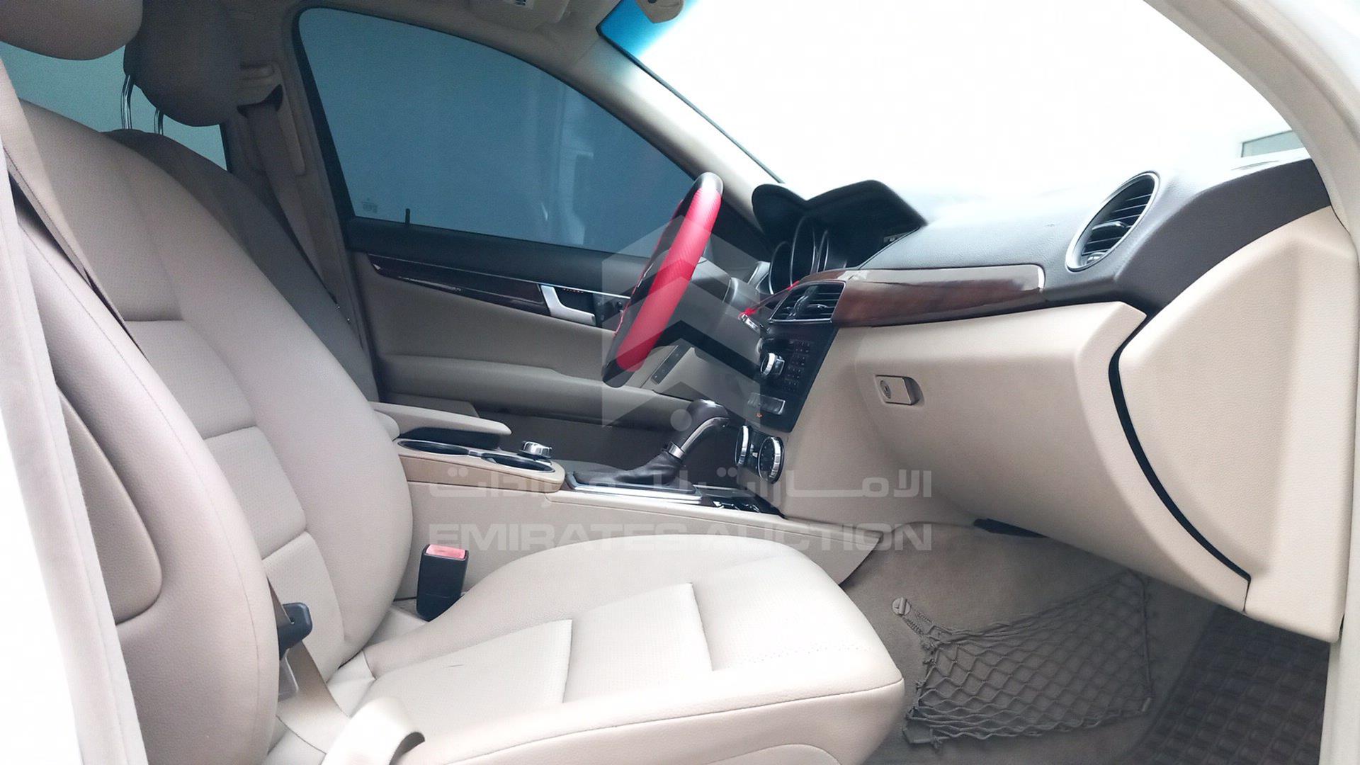 2014 MERCEDES C 300 VIN: WDDGF8AB7EG199760