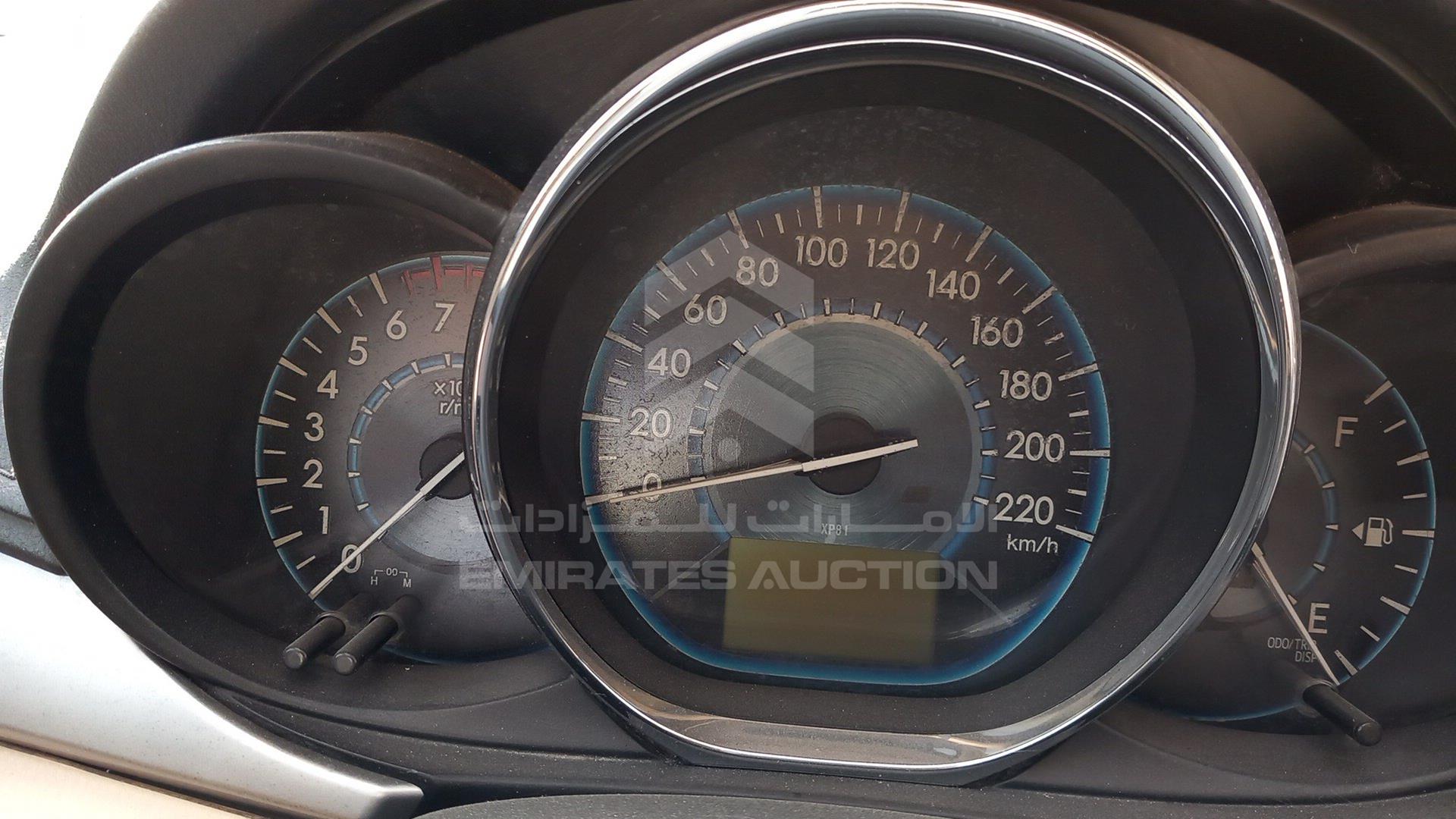 2015 TOYOTA YARIS VIN: MHFBT9F31F6025182