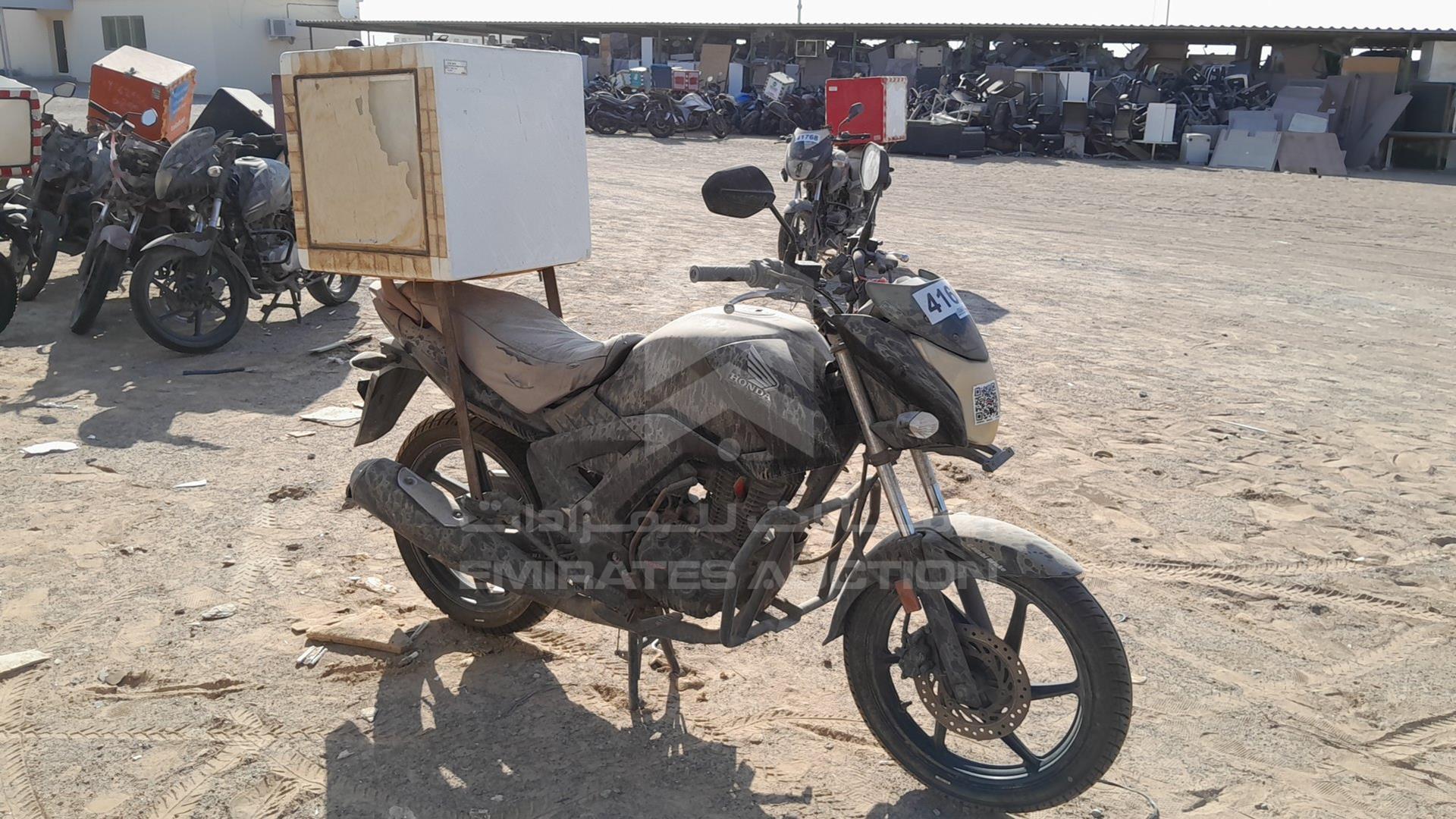 2016 HONDA UNICORN VIN: ME4KC204DG8009773