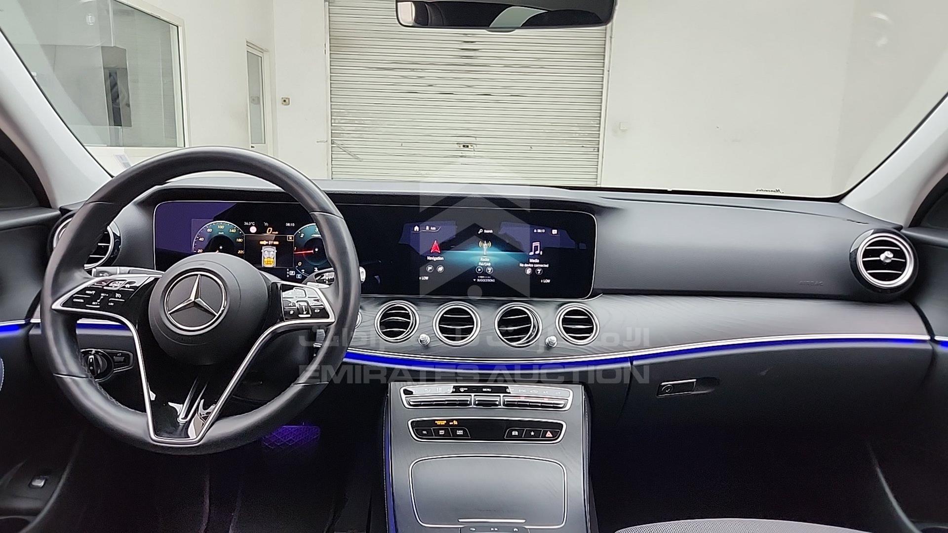 2022 MERCEDES E220 D VIN: W1K2130041B007348