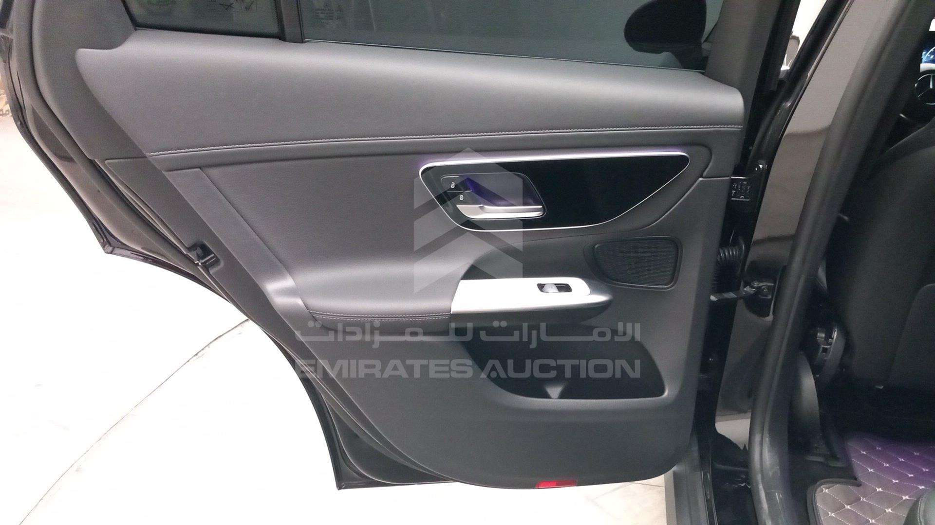 2024 MERCEDES GLC 300 VIN: WINKM4HB4RF084840