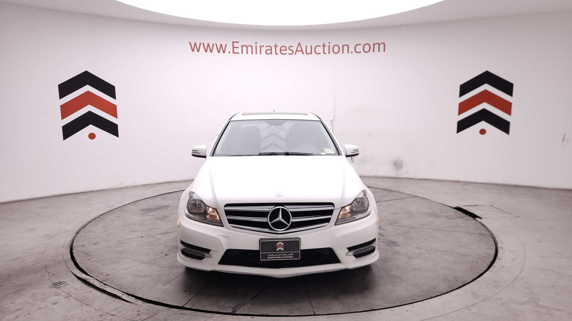 2014 MERCEDES C 300 VIN: WDDGF8AB3EG196967