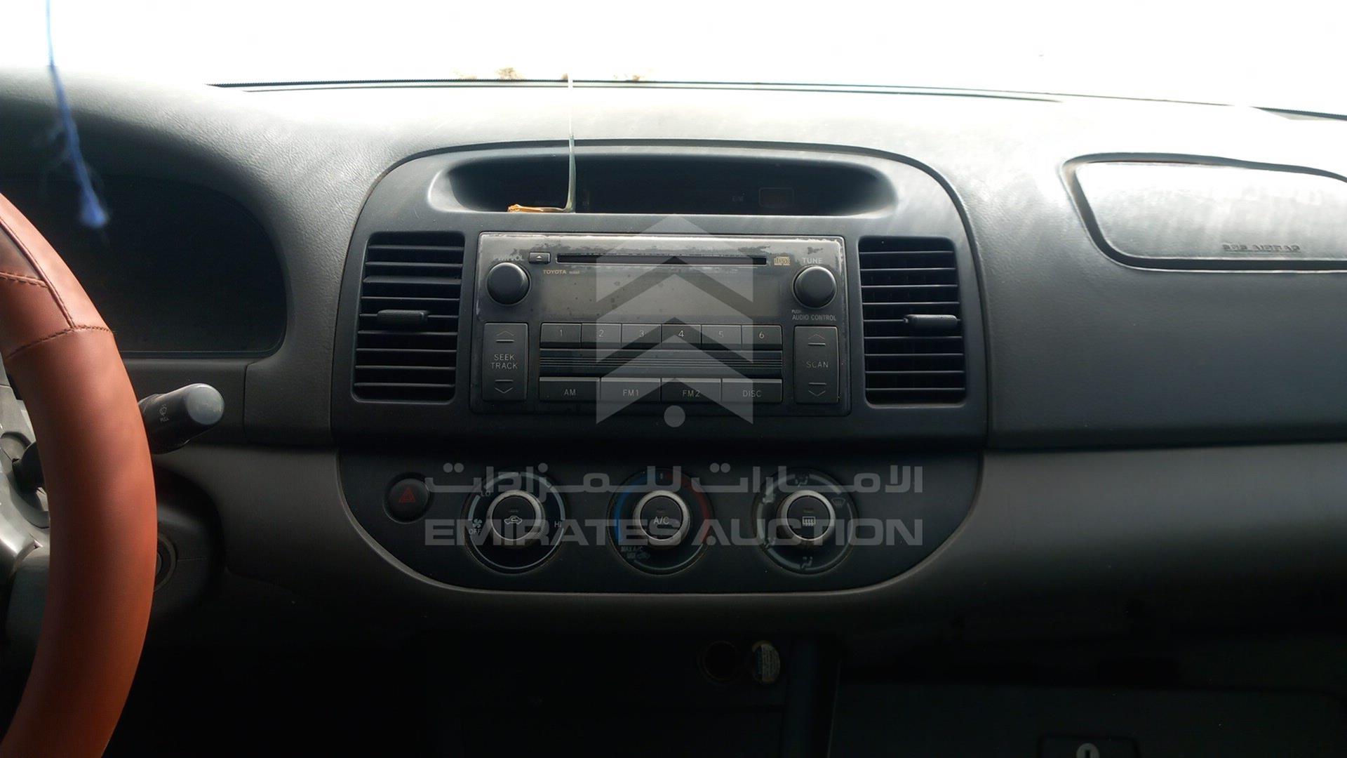 2005 TOYOTA CAMRY VIN: 4T1BE32K95U636549