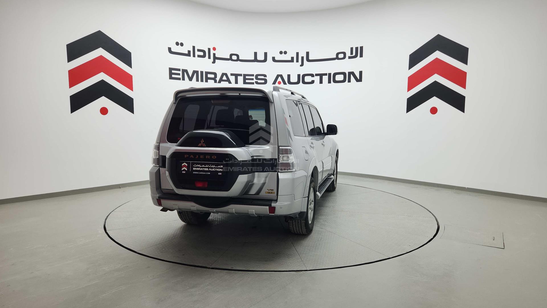 2020 MITSUBISHI PAJERO VIN: JE4MR62M7LJ713055