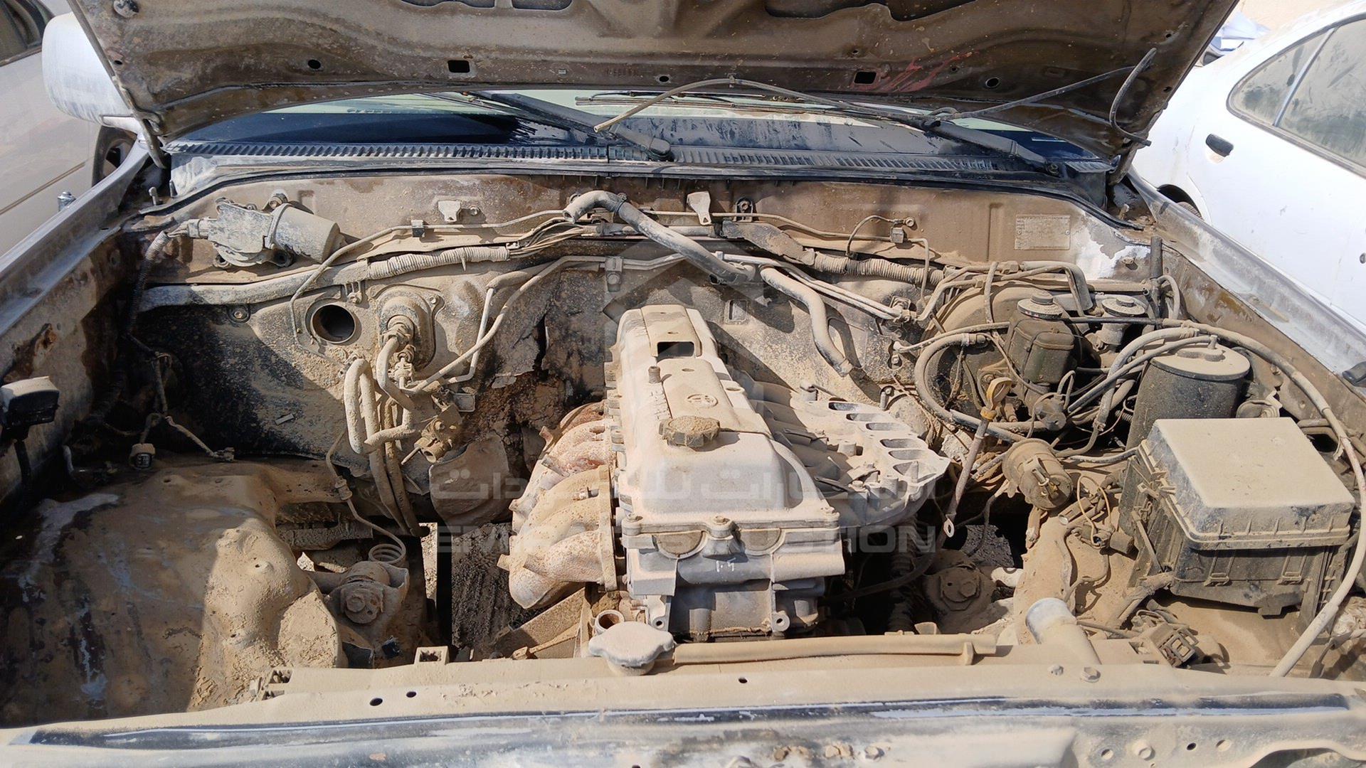 2000 TOYOTA LAND CRUISER VIN: JT3HJ09J5Y0027111