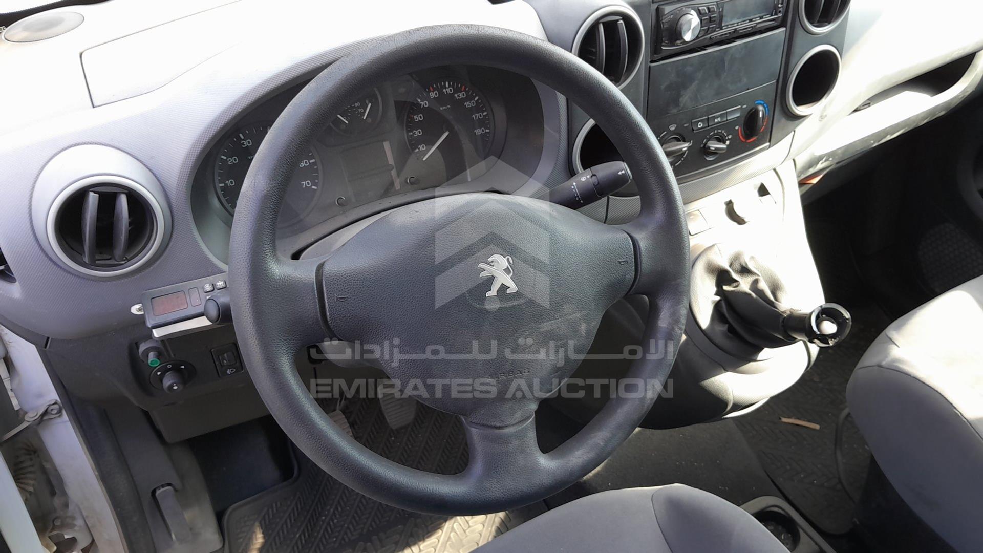 2014 PEUGEOT PARTNER VIN: VF37ENFU9EJ524276