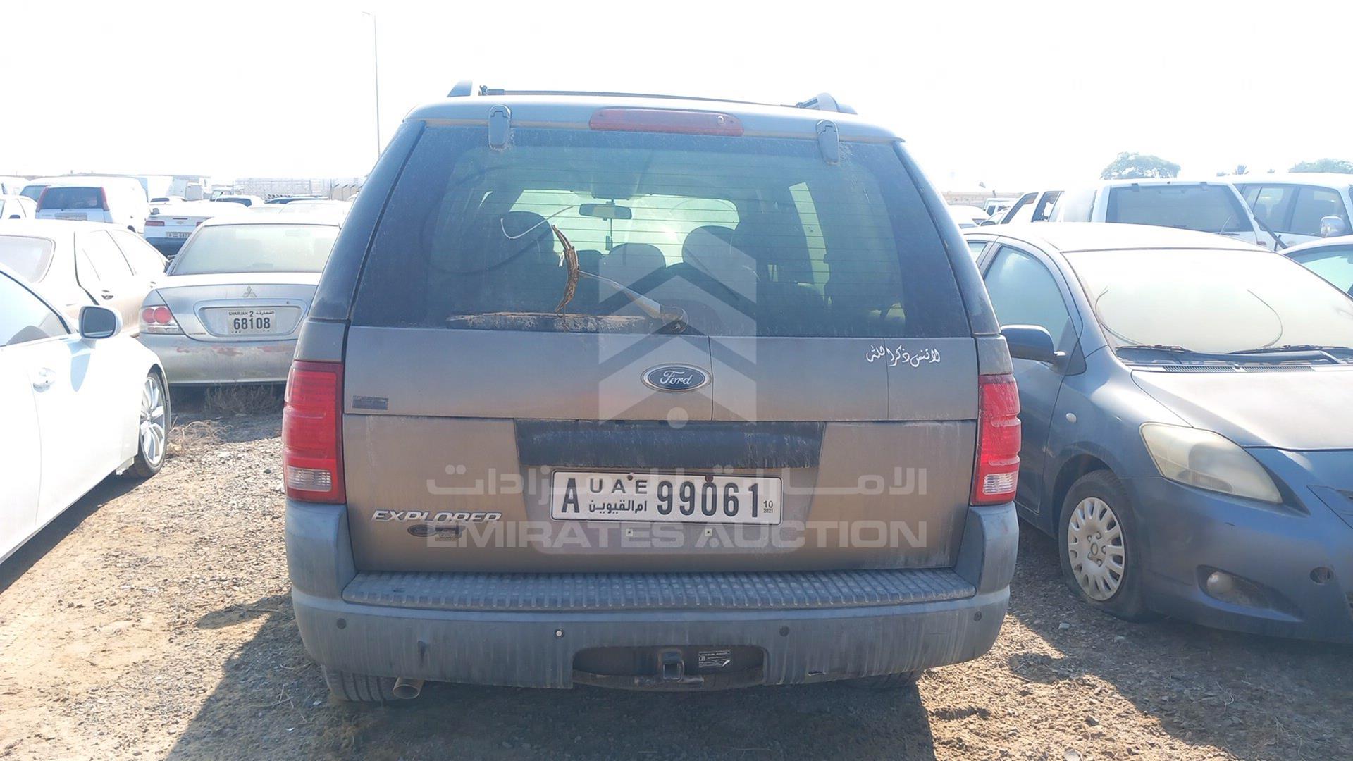 2005 FORD EXPLORER VIN: 1FMZU72EXZA74442