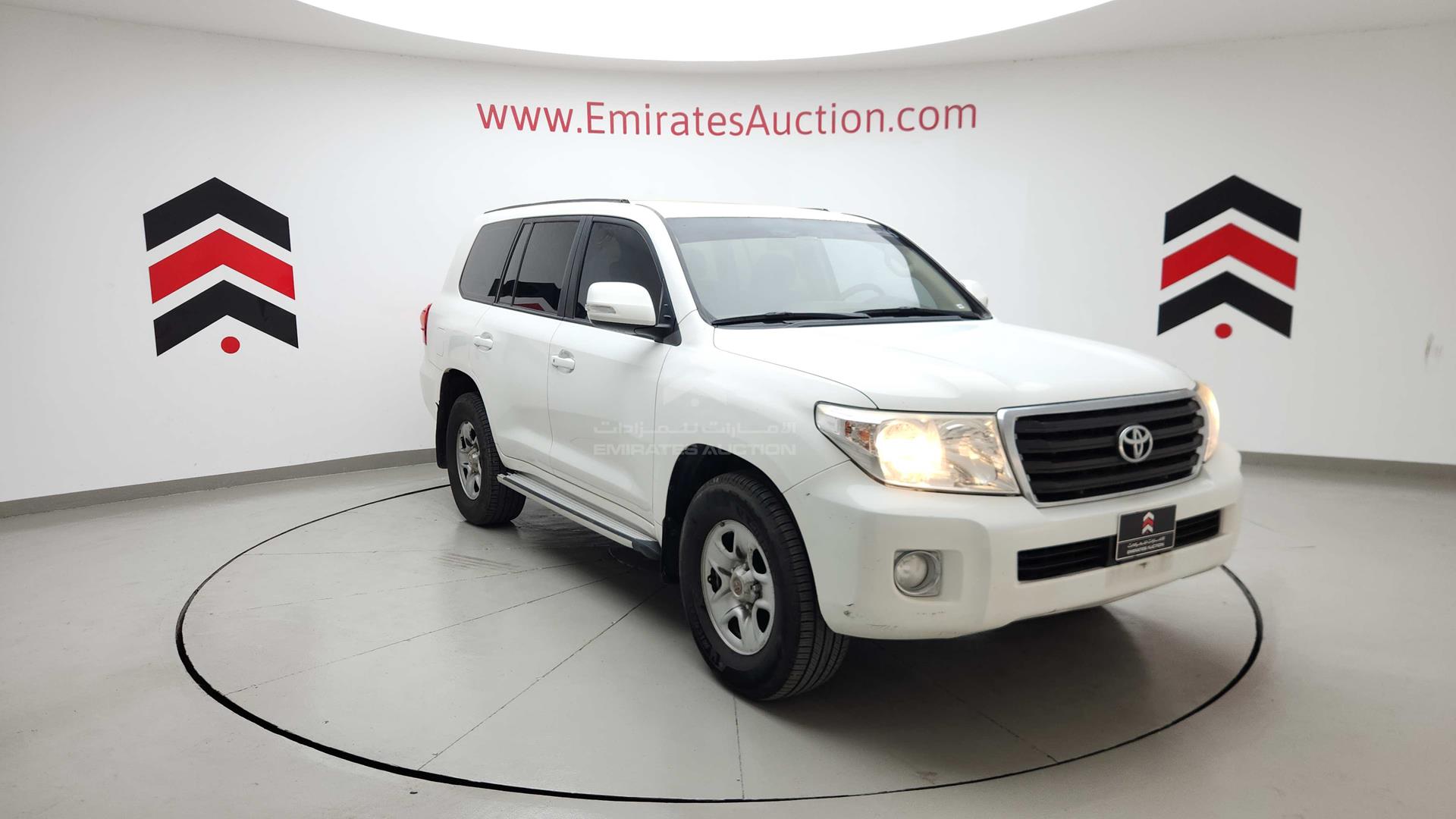 2015 TOYOTA LAND CRUISER VIN: JTMHU09JXF5098016