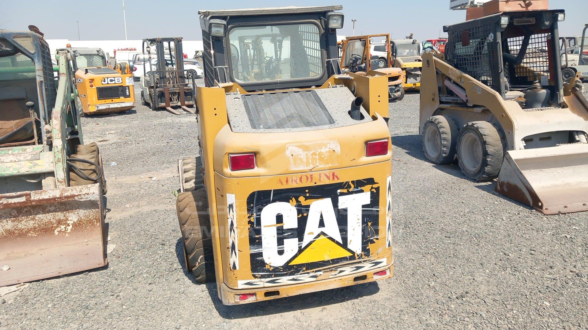 2019 CATERPILLAR 216B3 VIN: CAT0216BVPWK03233