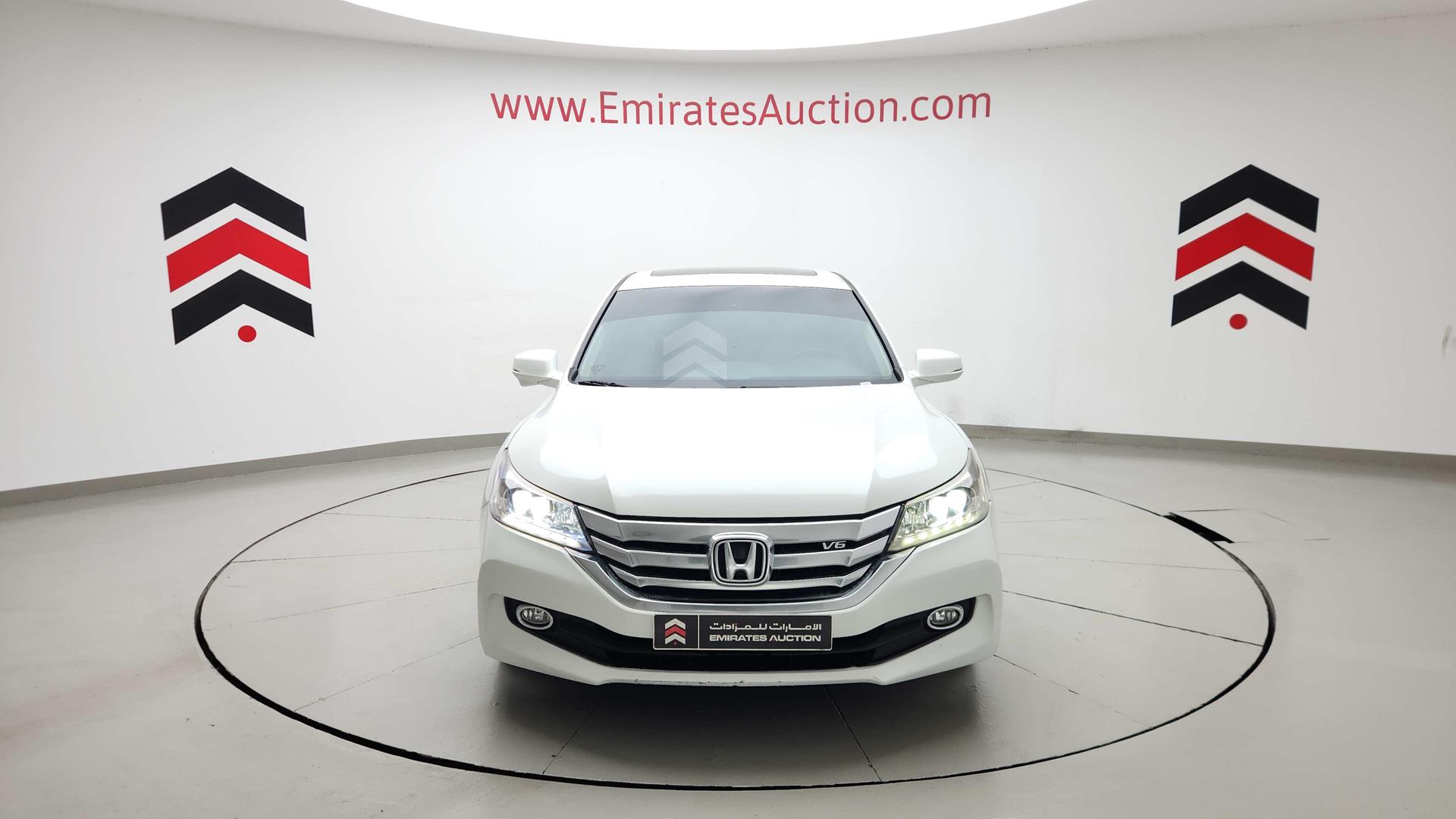 2016 HONDA ACCORD VIN: LUCCR3668G3400375