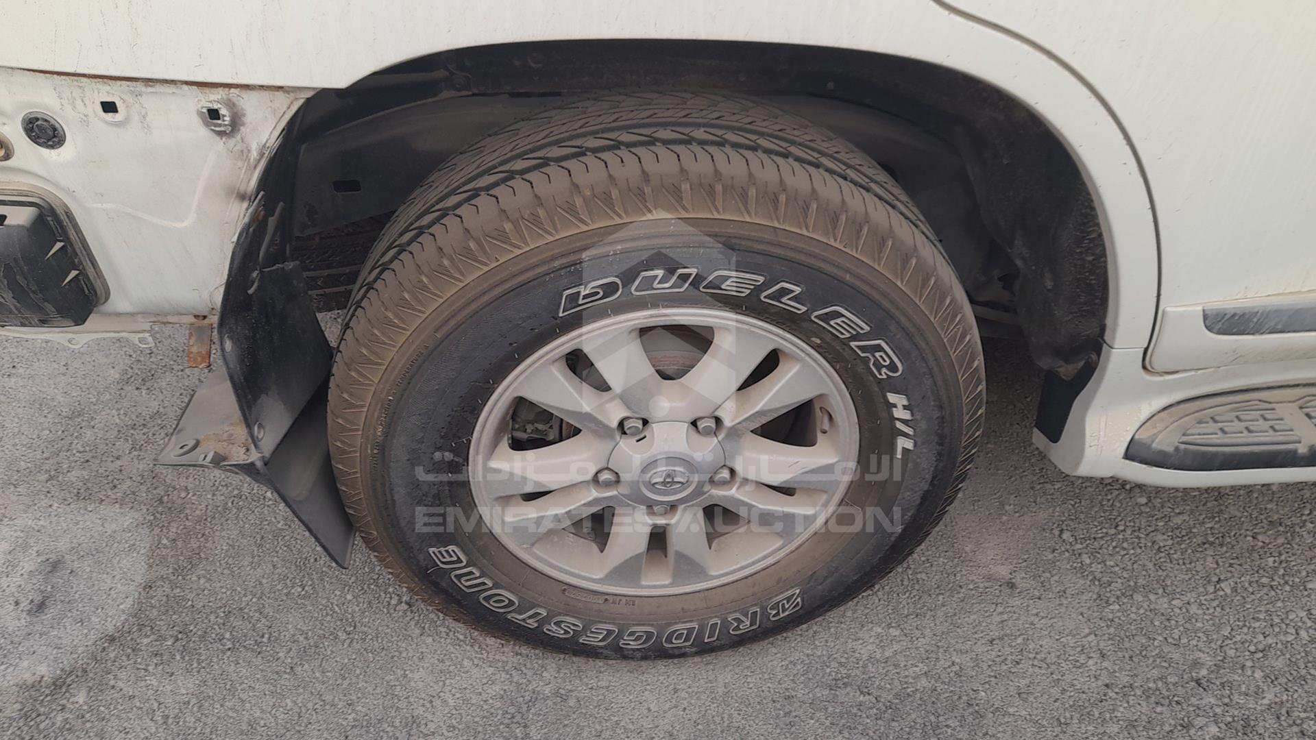 2010 TOYOTA LAND CRUISER VIN: JTMHU09J5A5036242