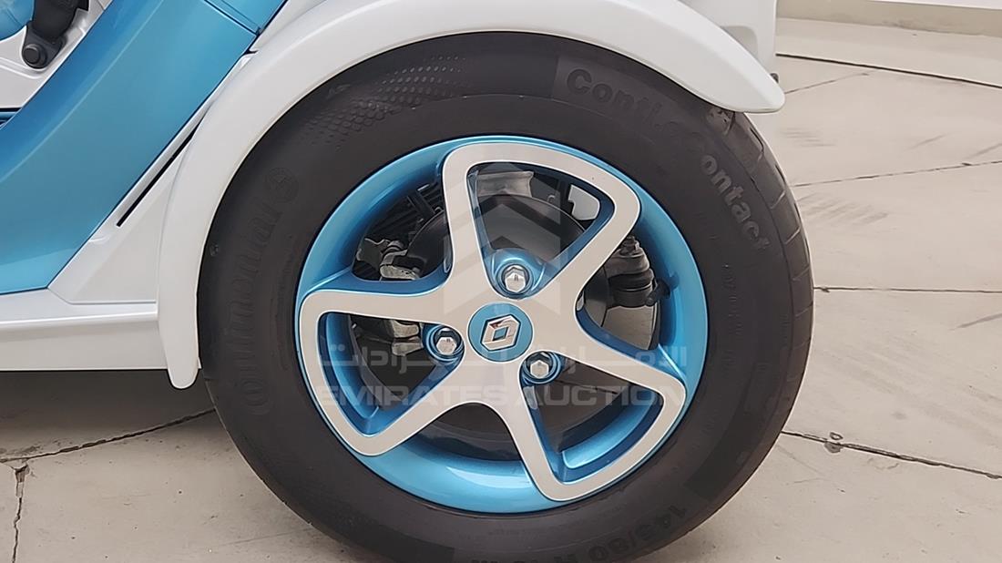 2018 Renault Twizy — Rear Left Tyre — Photo 27