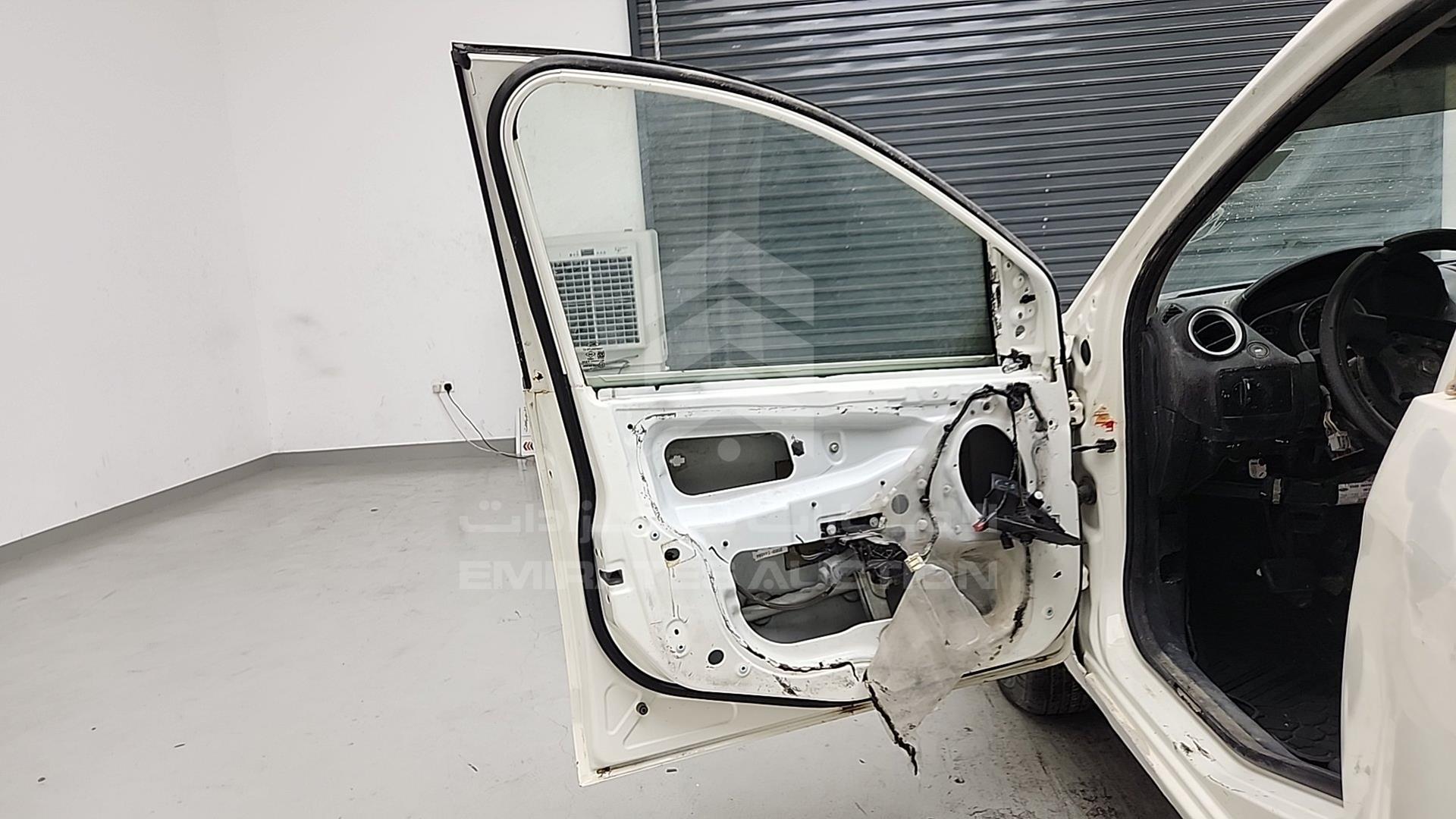2011 FORD FIGO VIN: MAJTJ21D6BAS61062