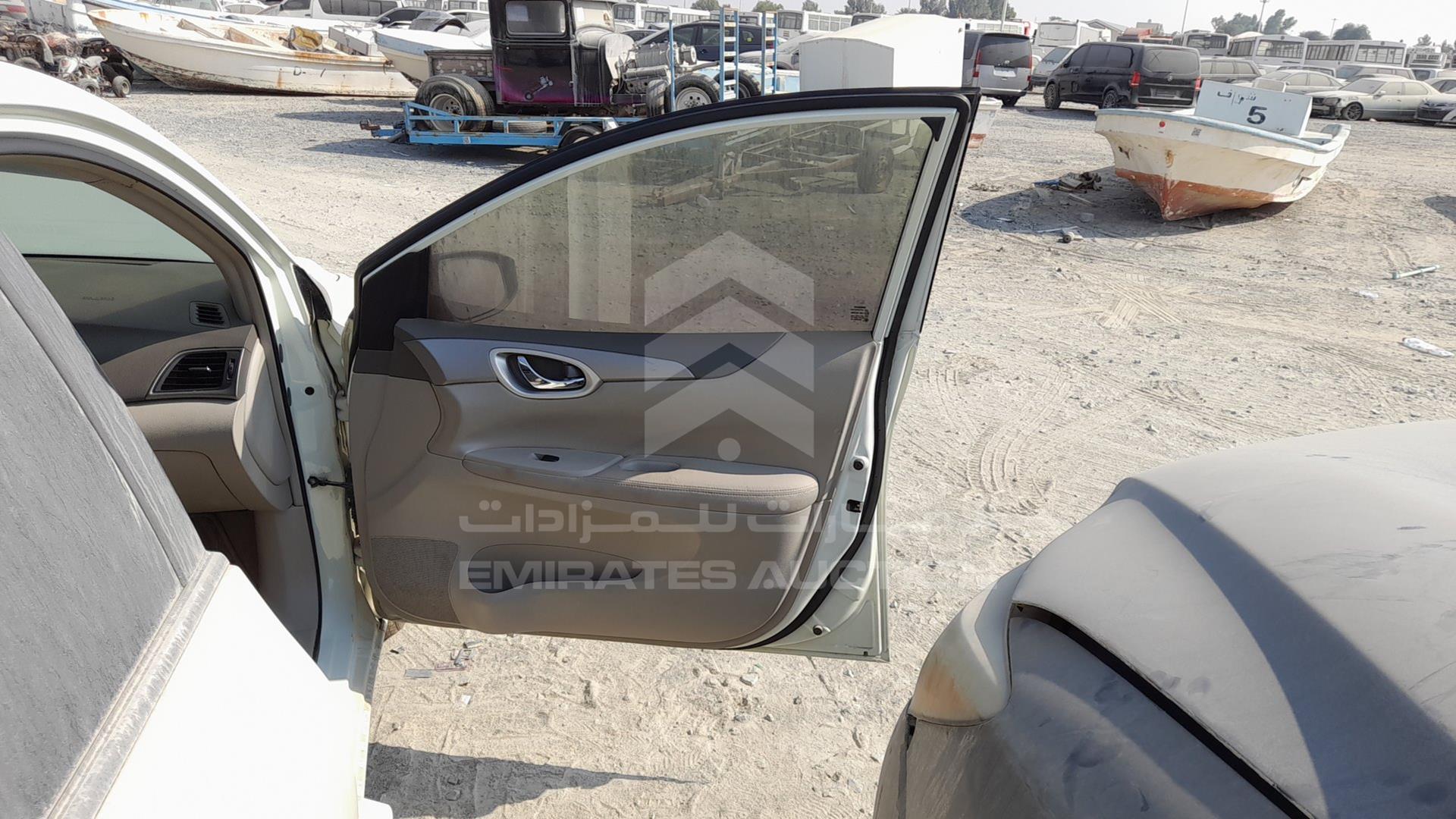 2015 NISSAN TIIDA VIN: MNTBC2C92F6008234