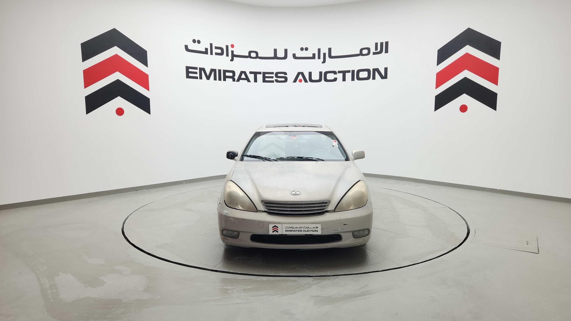 2002 LEXUS ES 300 VIN: JTHBF30G820063242