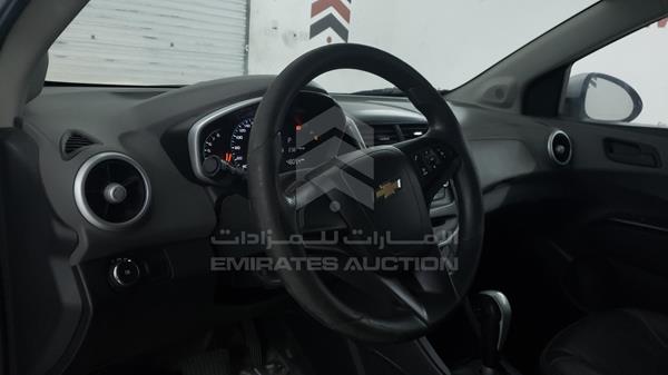 Chevrolet Aveo 2018 KL1JD5CE2JB003069 Image 3