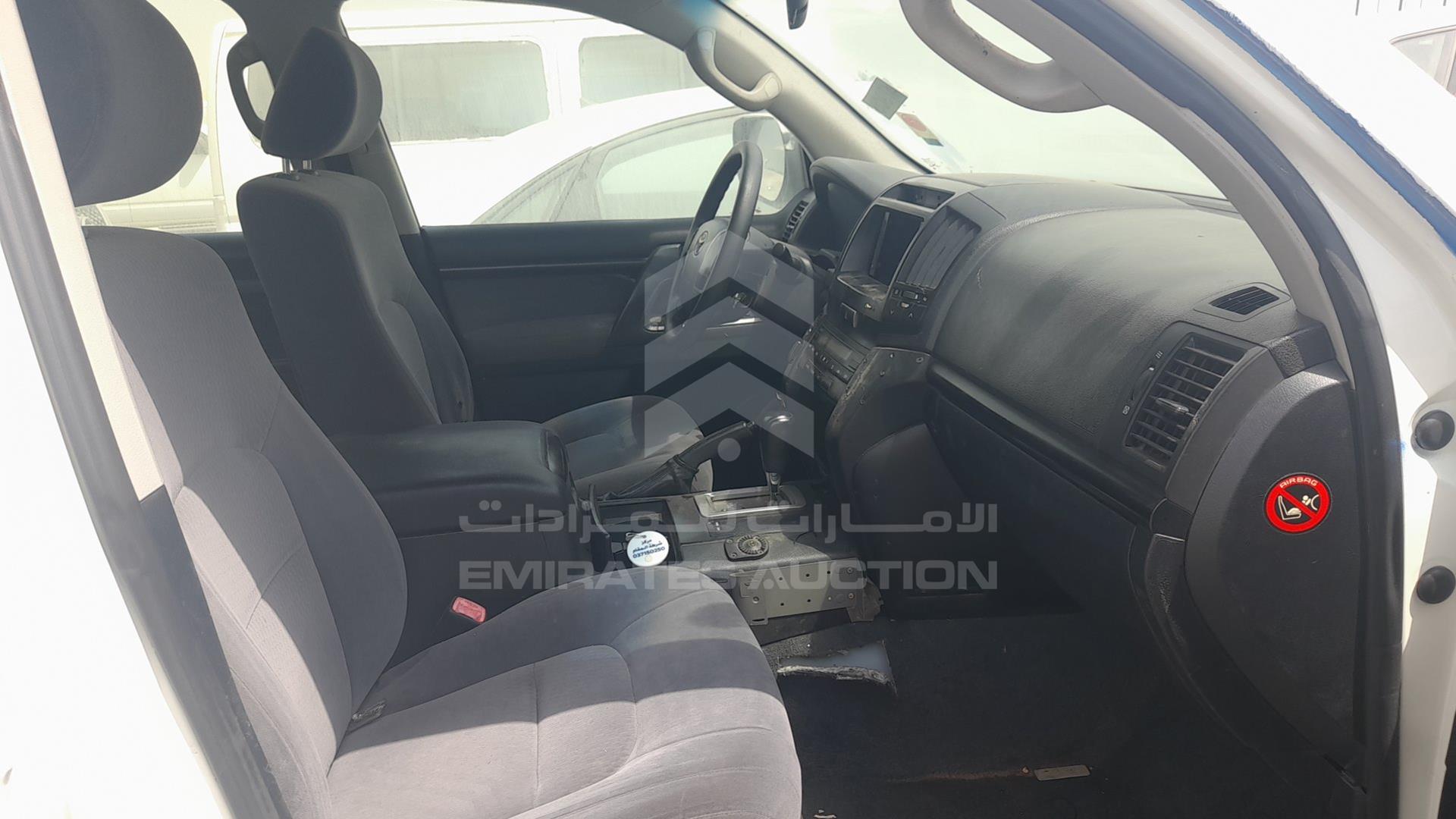 2012 TOYOTA LAND CRUISER VIN: JTMDU09J0C4053957
