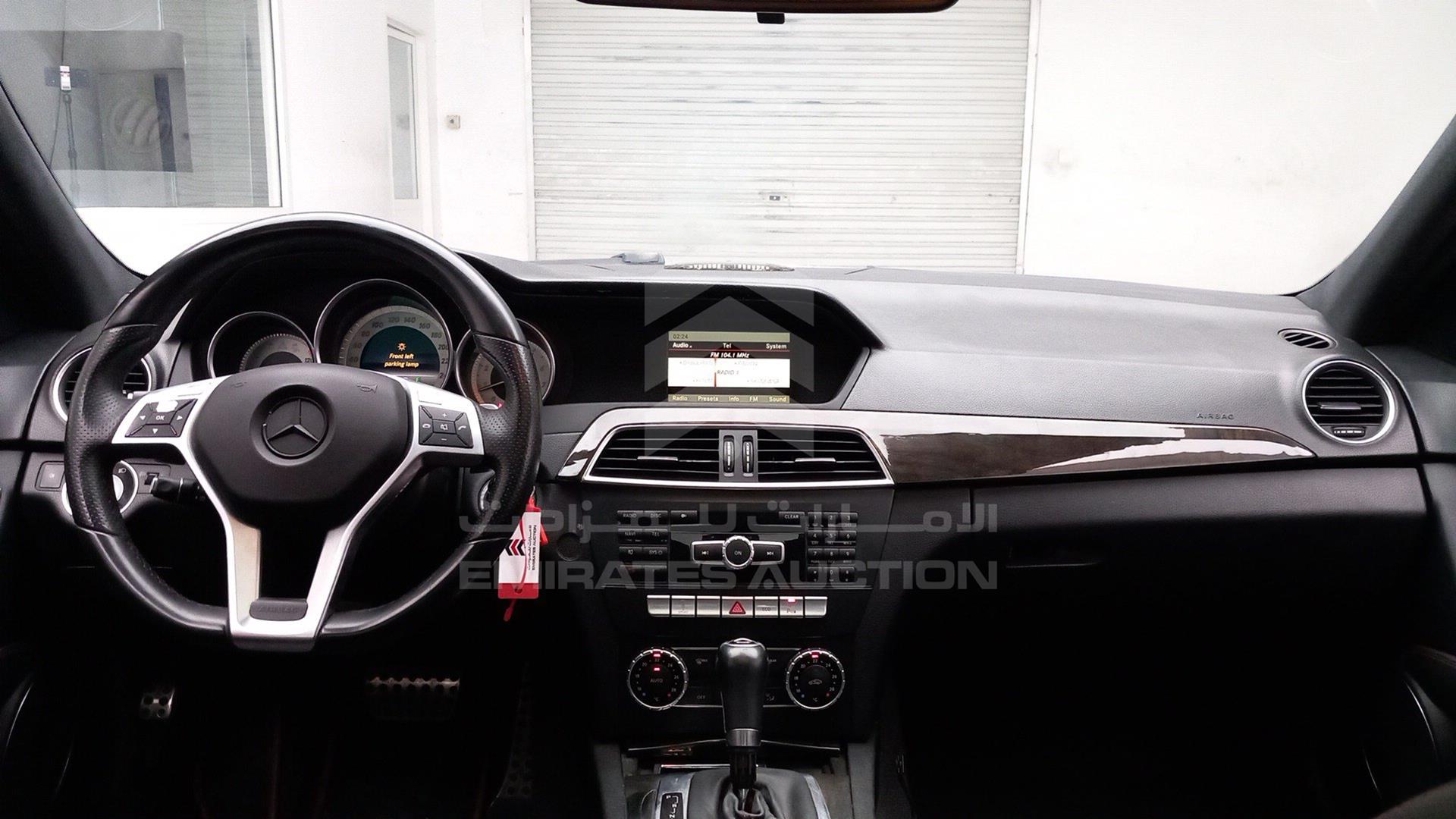2014 MERCEDES C200 VIN: WDDGF4JB1EA902927