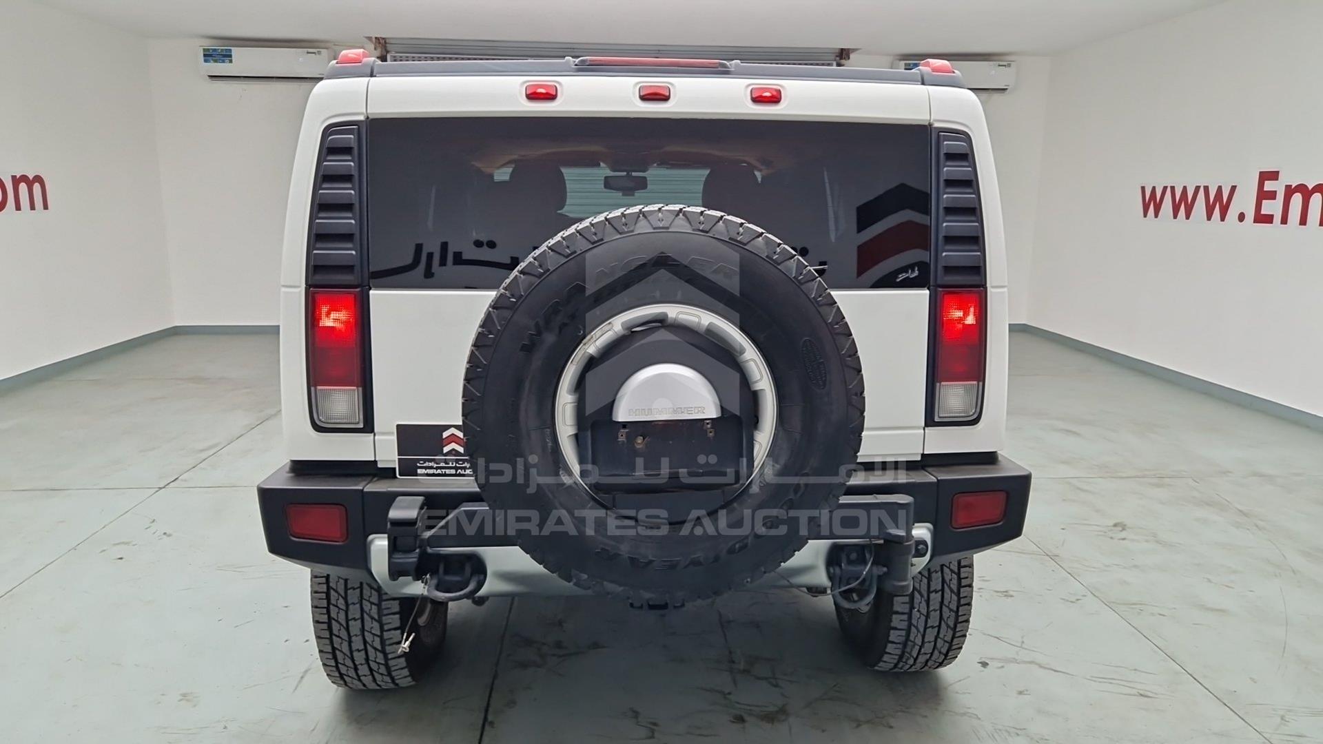 2008 HUMMER H2 VIN: 5GRGN23898H105600