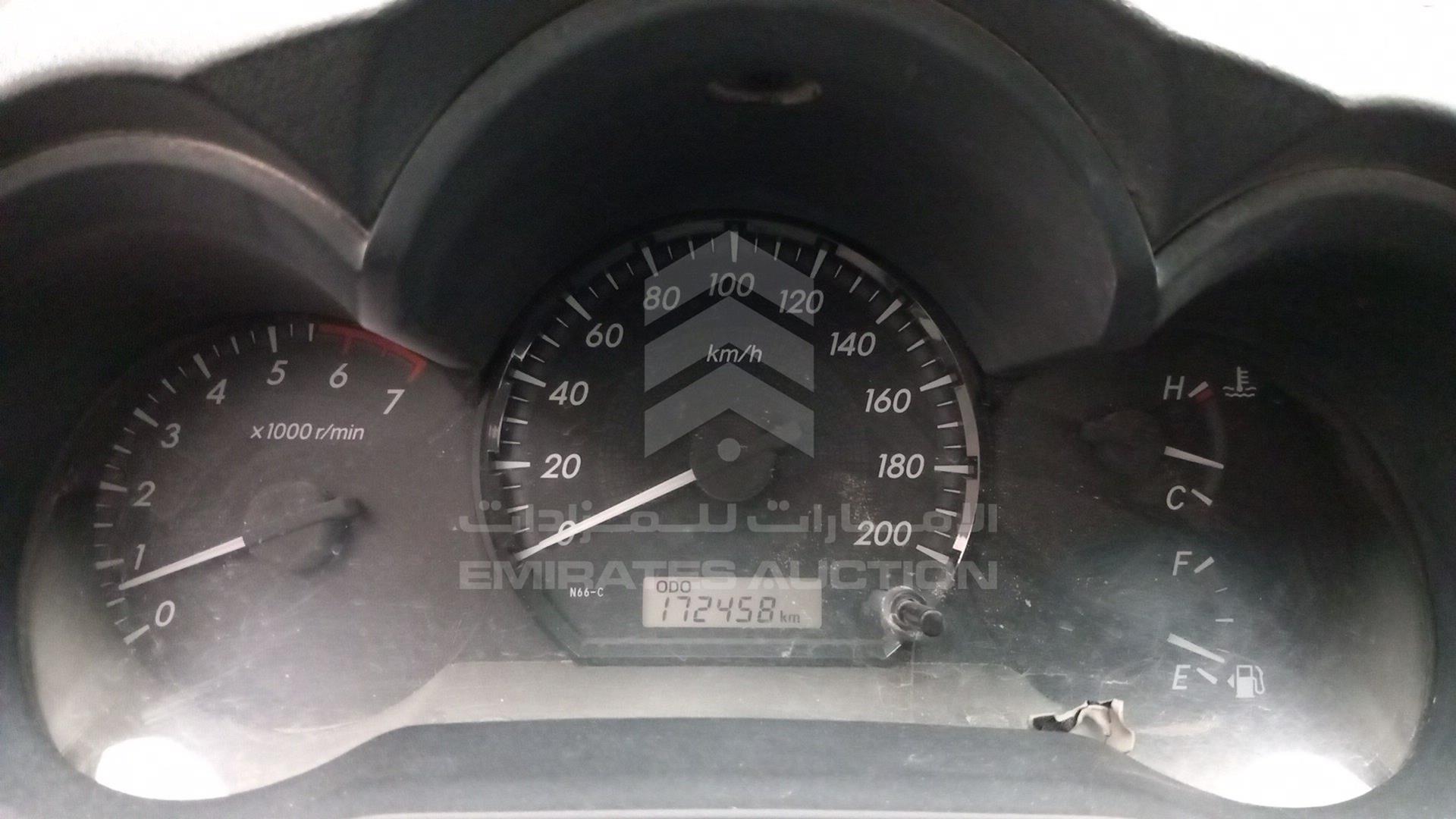 2013 TOYOTA HILUX VIN: MR0FX22G6D1362900