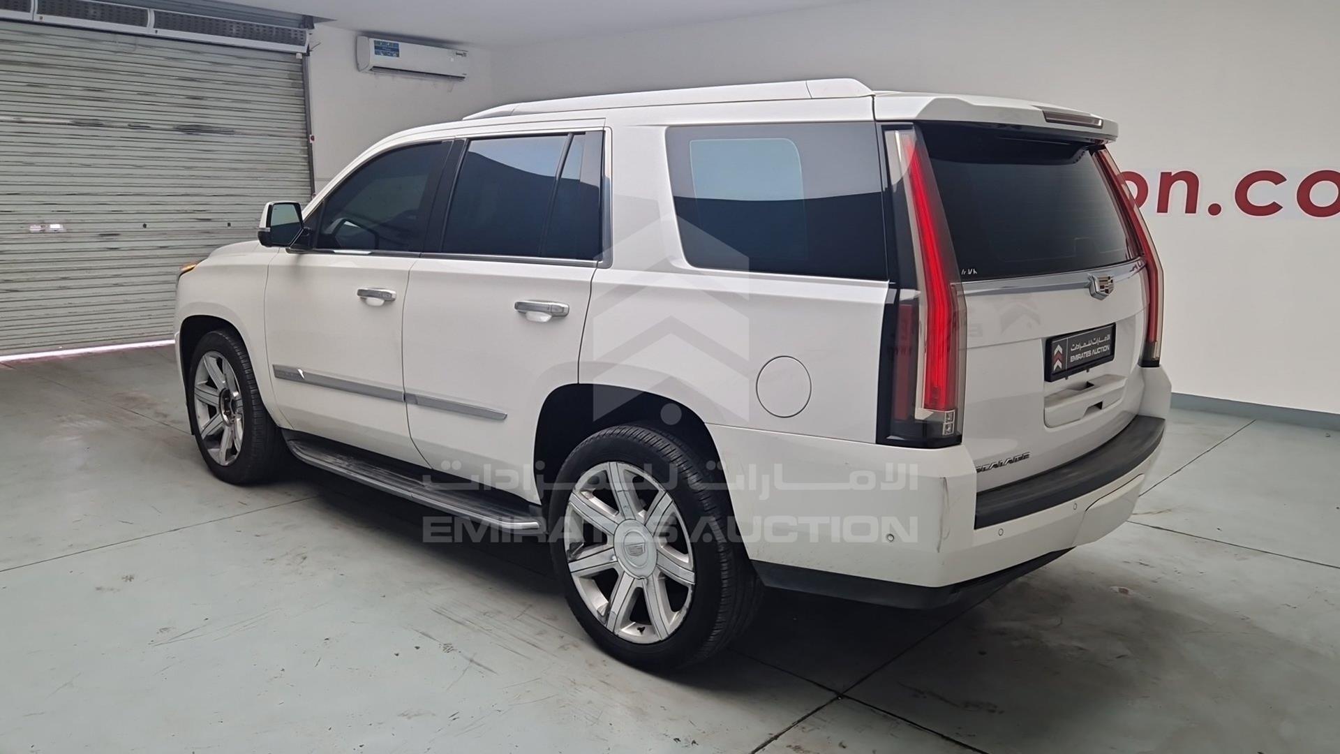 2017 CADILLAC ESCALADE VIN: 1GYS47KJ7HR507619