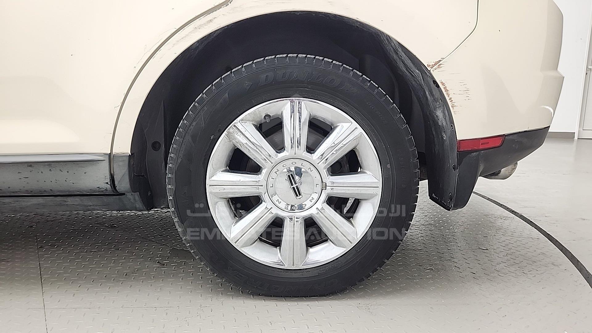2007 LINCOLN MKX VIN: 2LMDU88C77BJ34421